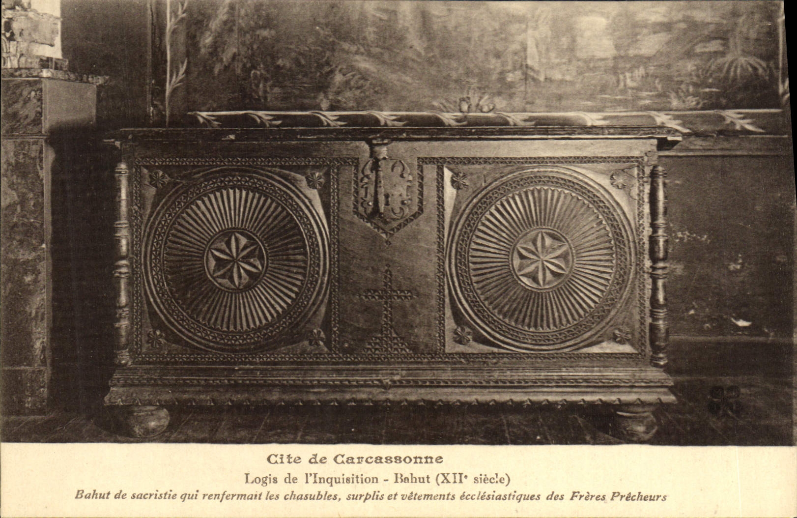 VINTAGE POSTCARD ISCED of Carcassonne Home of the enquiry Sideboard