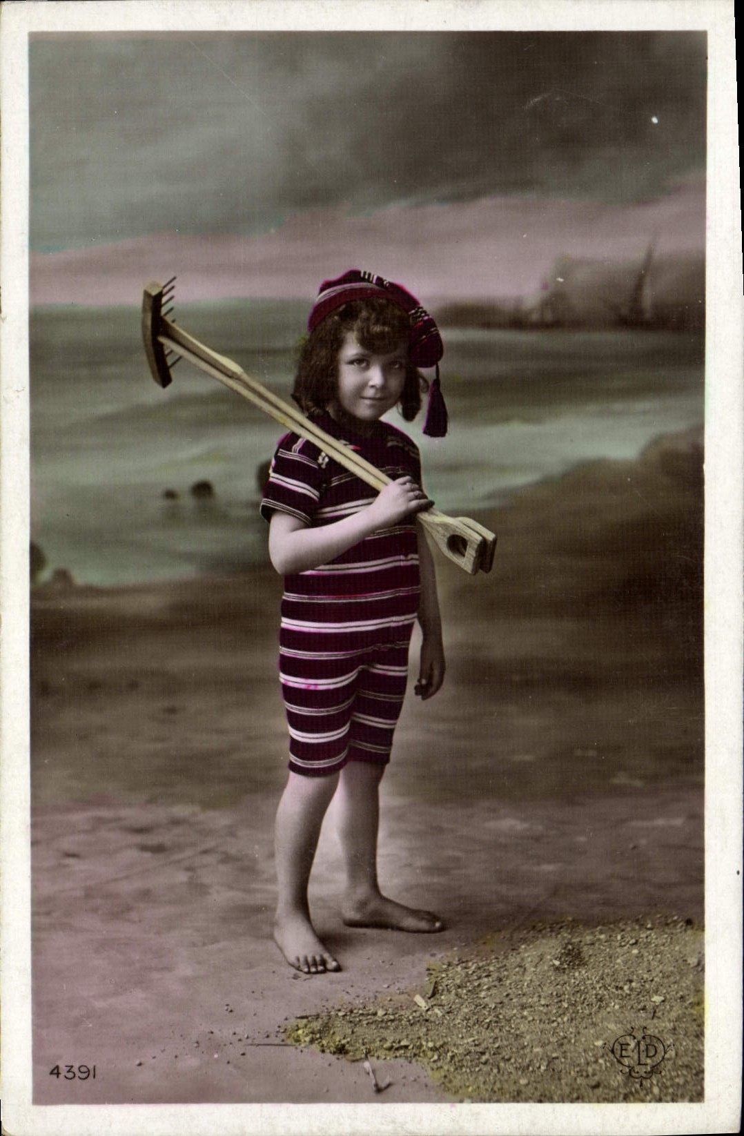 VINTAGE POSTCARD Child Bathing suit