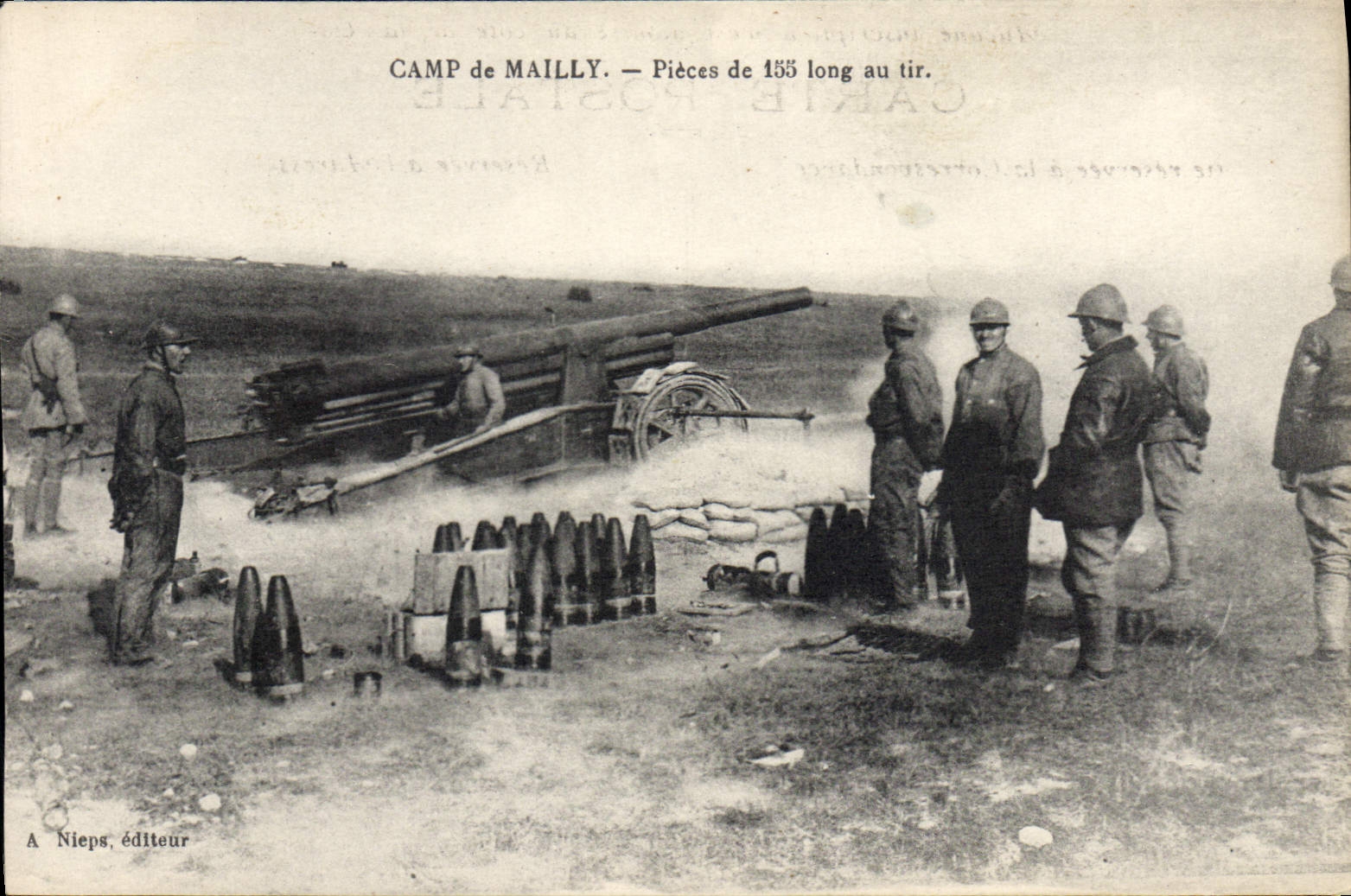 CPA Militaria Camp de Mailly Pieces de 155 long au tir 