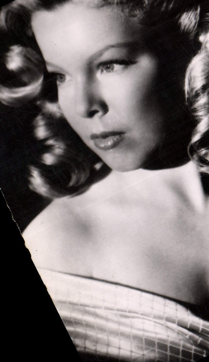 MODERN CARD Cinema Cecile Aubry