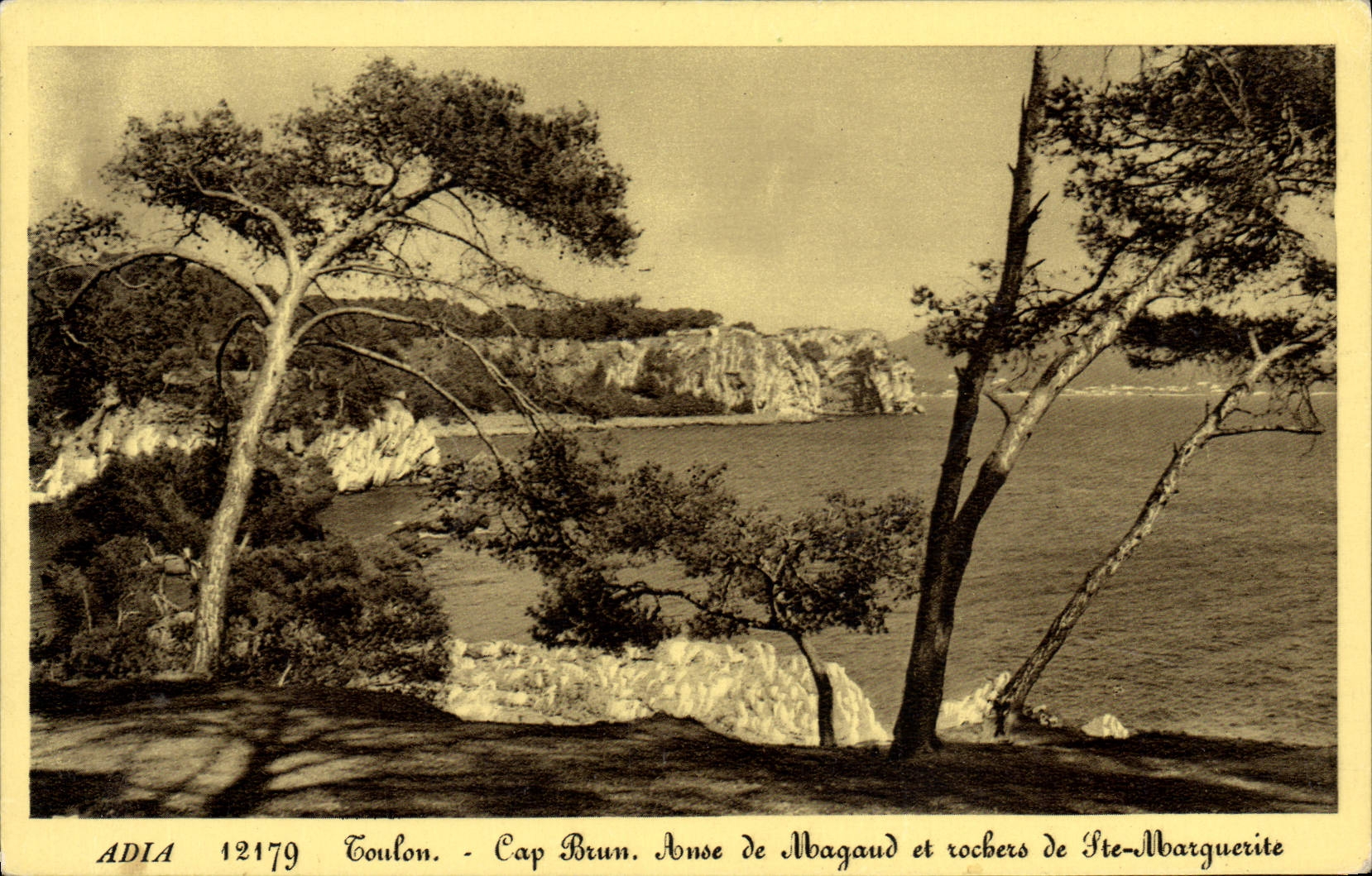 VINTAGE POSTCARD Adia Toulon Cape Brown Handle De Magaud and rocks of co. Marguerite