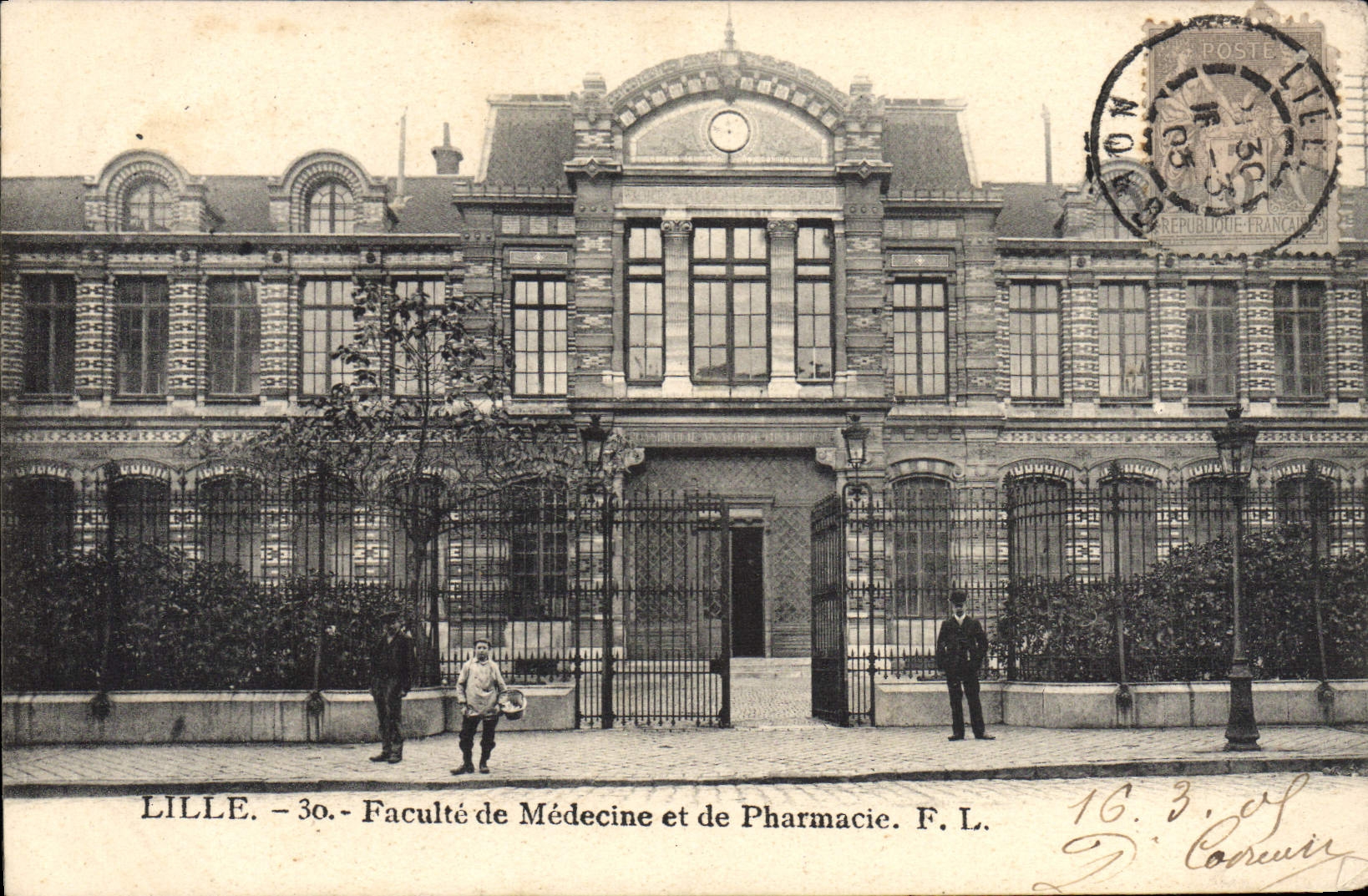 VINTAGE POSTCARD Medical college and of Lille pharmacy