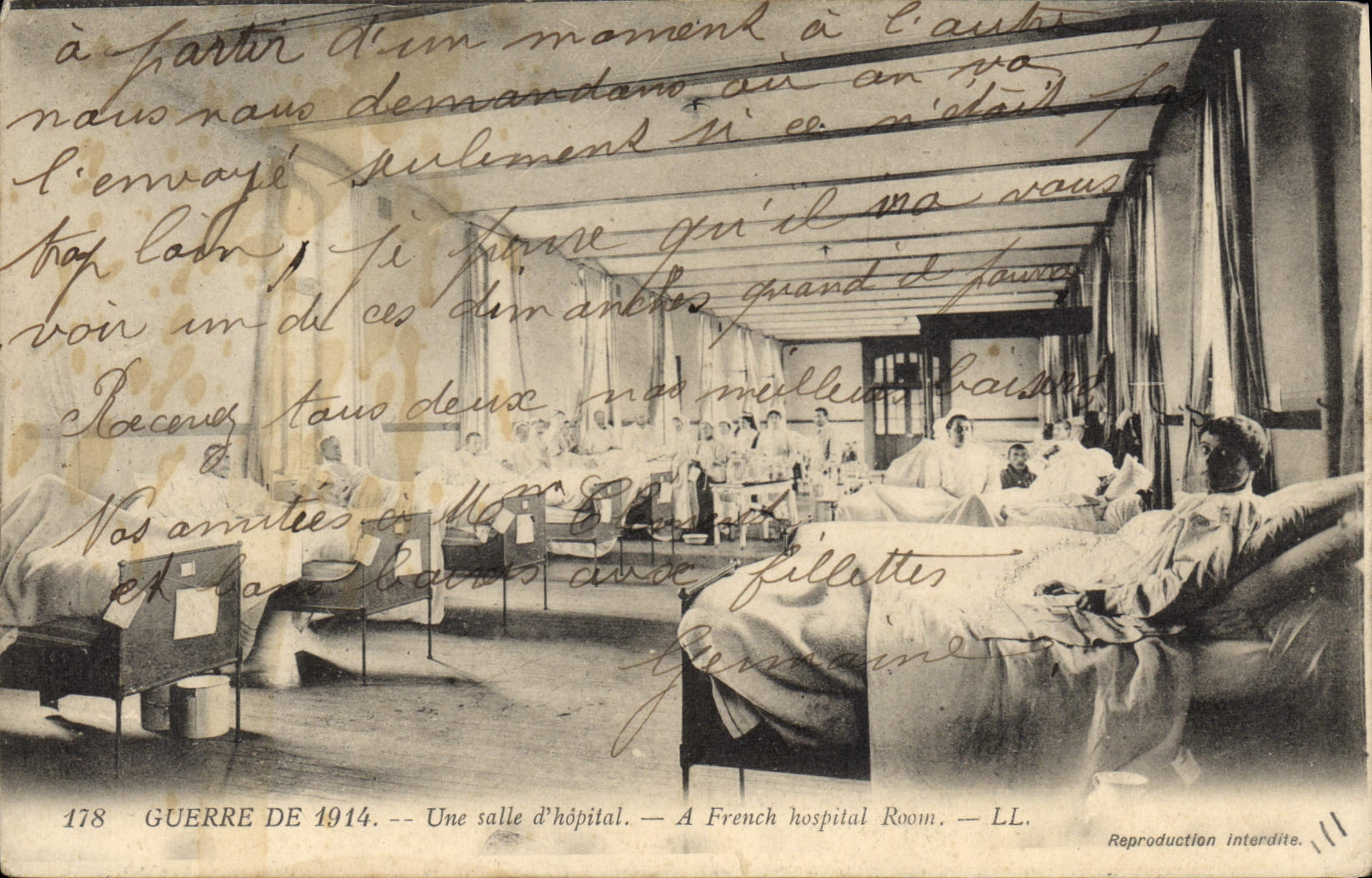 VINTAGE POSTCARD a room of Militaria hospital