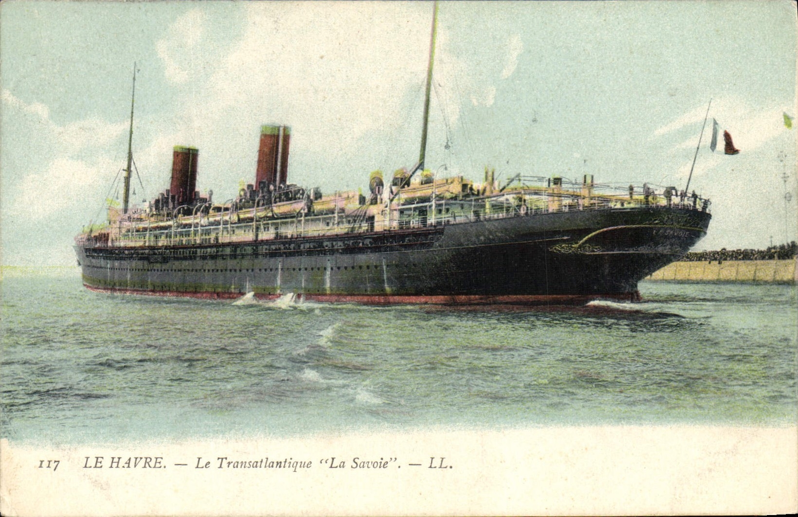 CPA Bateau Paquebot Le Havre Le Transatlantique La Savoie