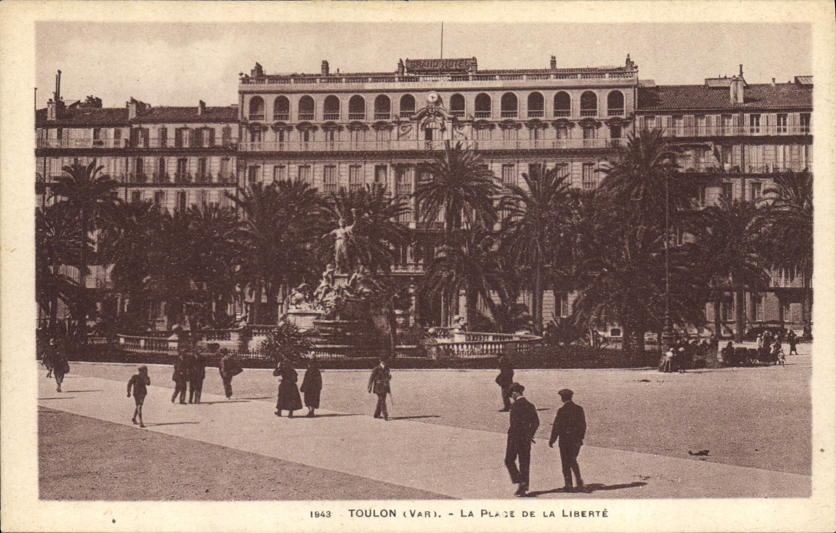 CPA Toulon La place de la Liberte
