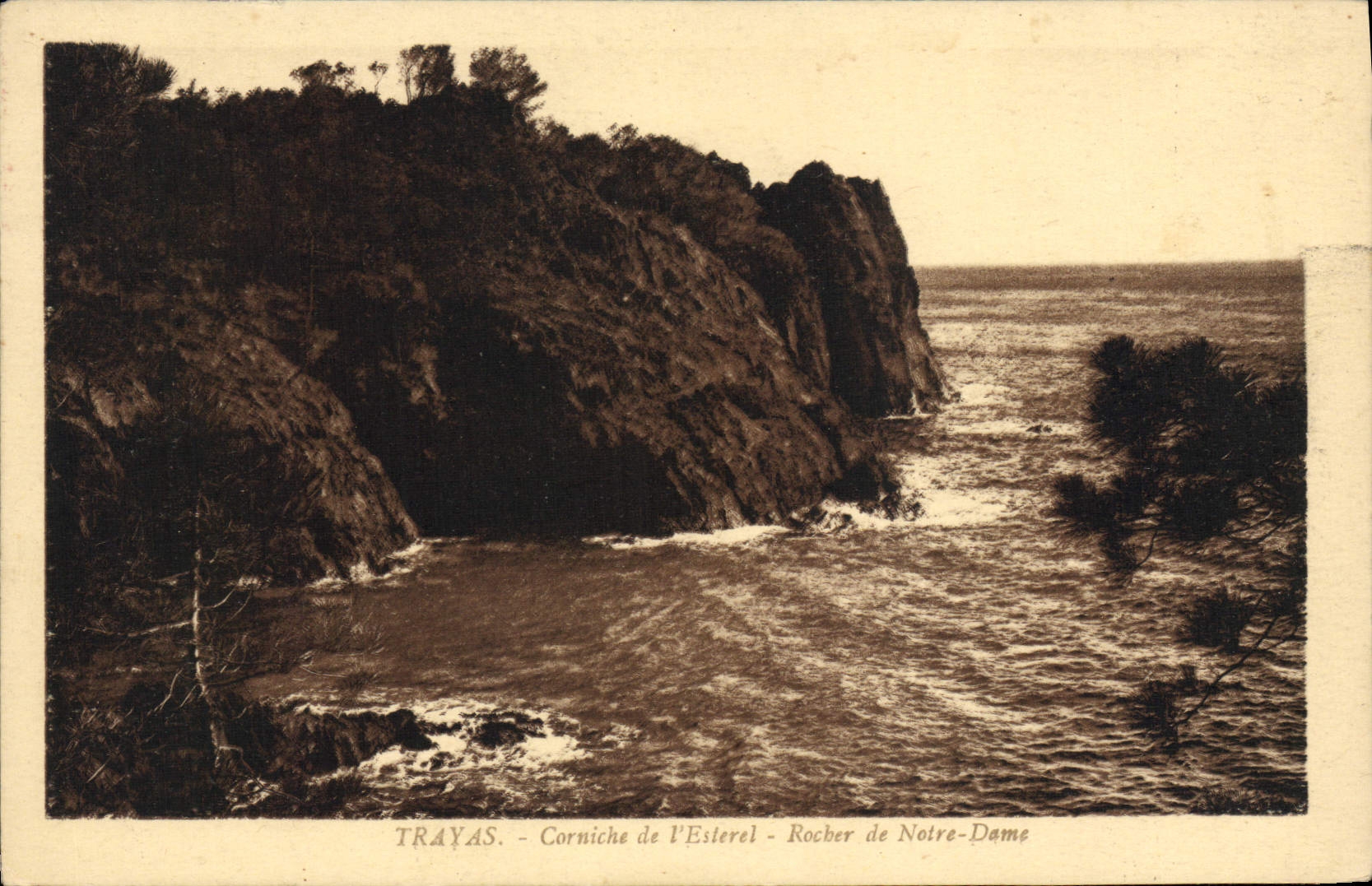 CPA Trayas Corniche De I'Esterel Rocher De Notre Dame