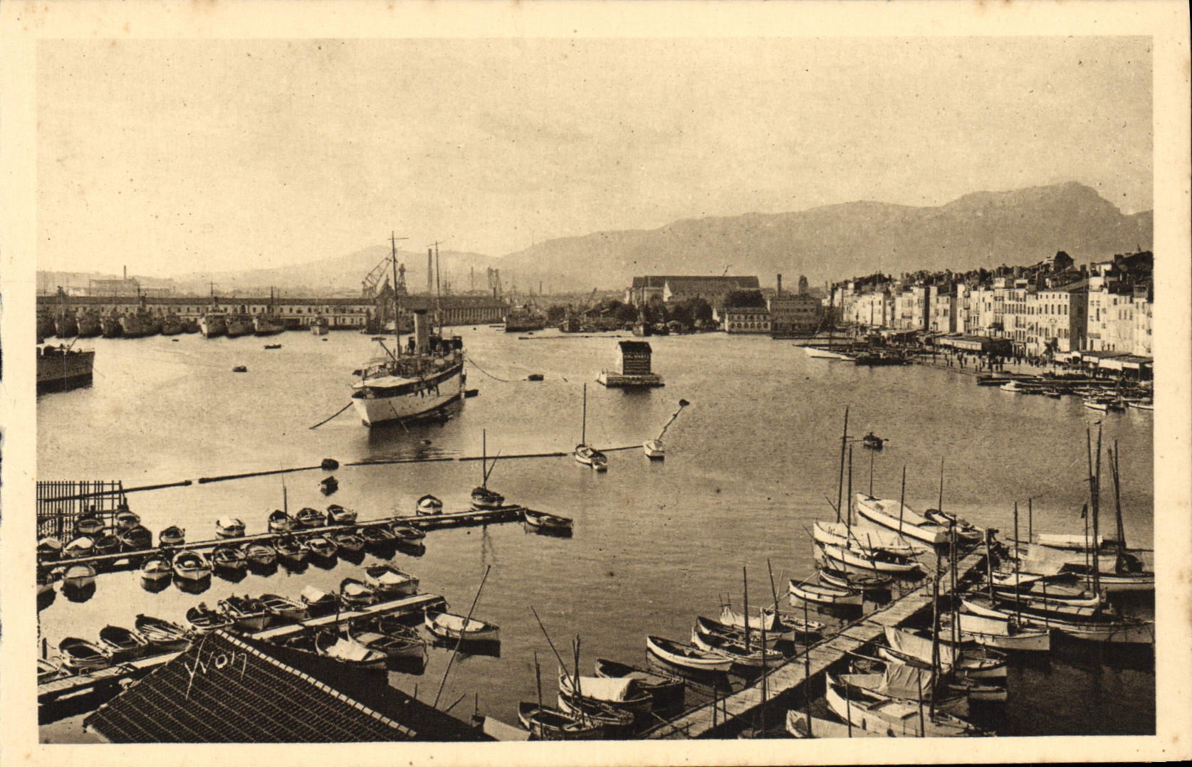 VINTAGE POSTCARD Dimension Of Toulon Azure View Of the Port Boats