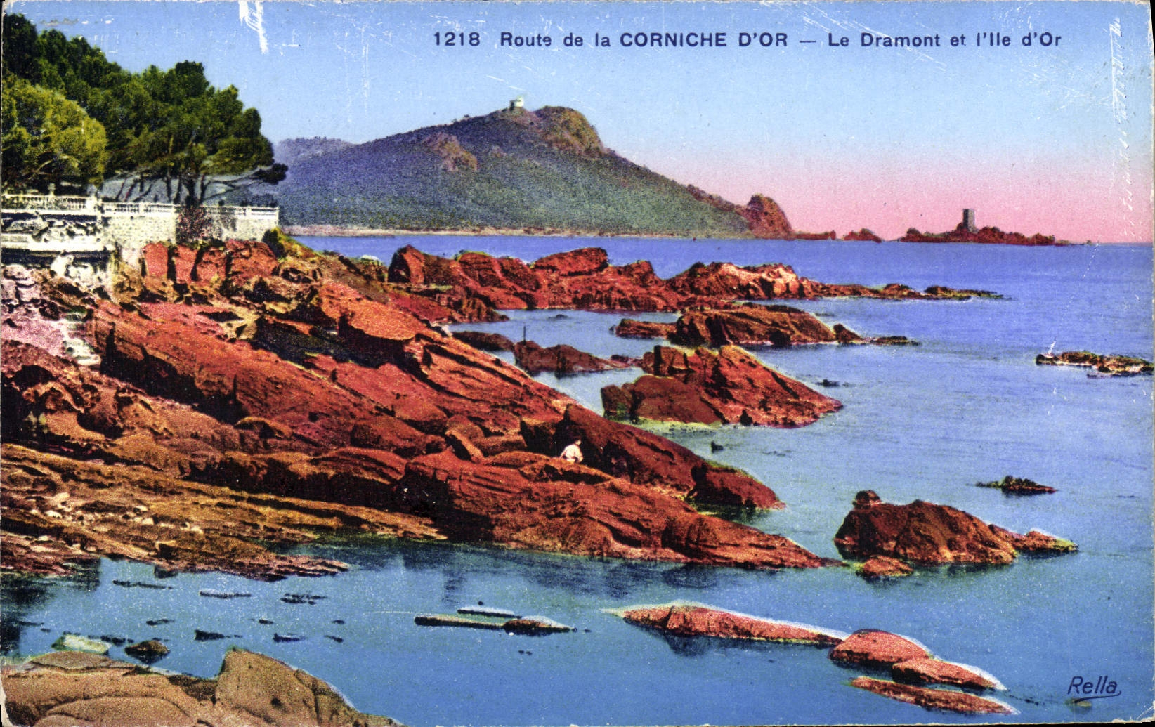 Camino de la POSTAL de la VENDIMIA de la cornisa Dramont e I Ile del oro del oro