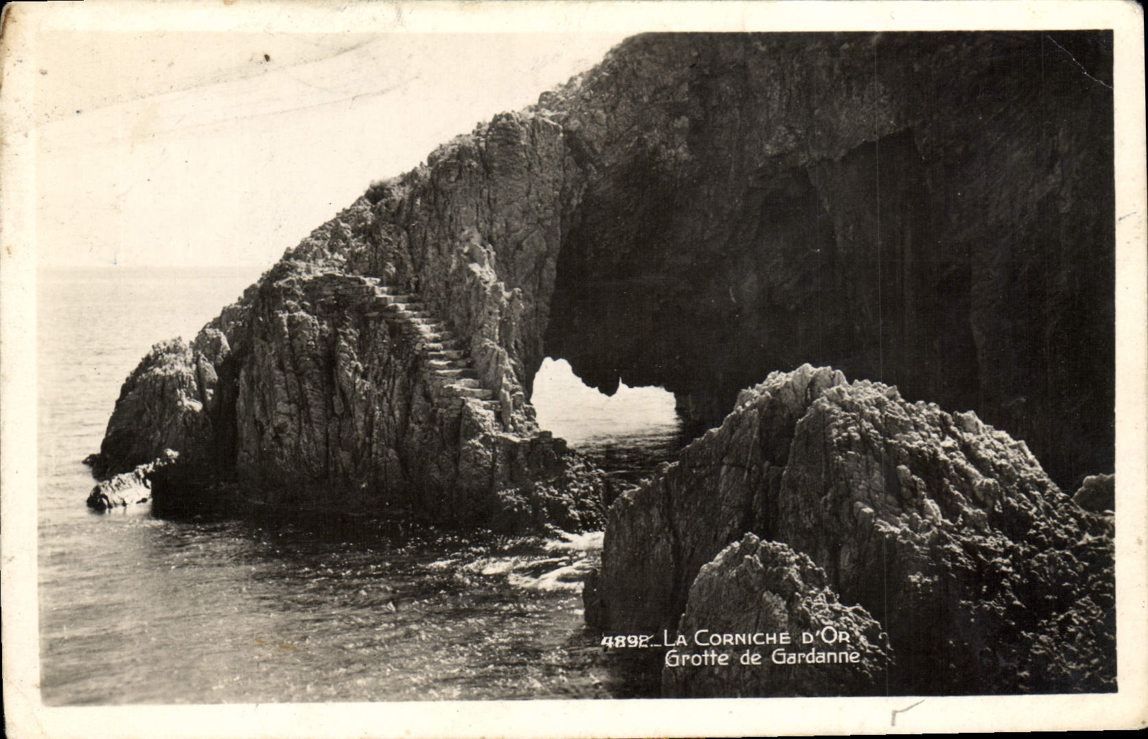 CPA La Corniche D'Or Grotte De Gardanne