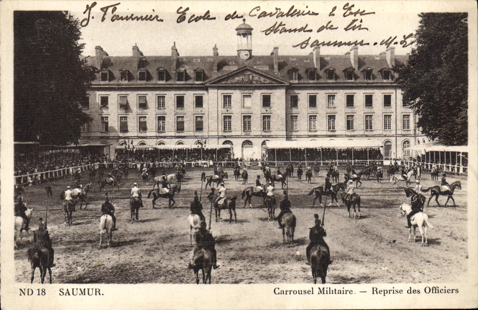 CPA Cheval Hippisme Saumur Carrousel militaire Reprise des officiers