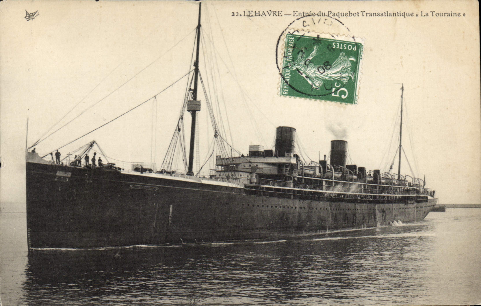 CPA Bateau Paquebot Le Havre Entree du paquebot Transatlantique La Touraine