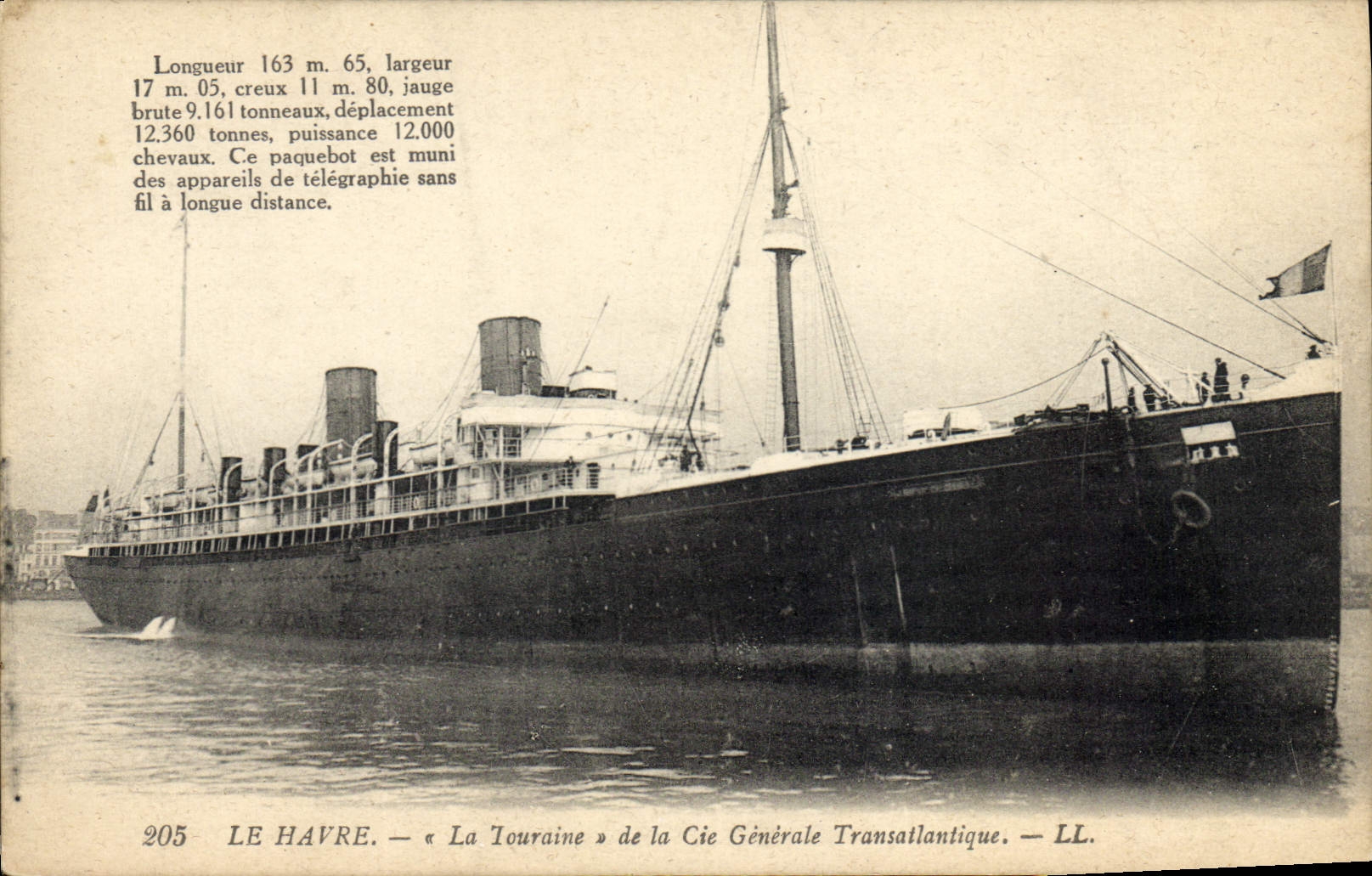 CPA Bateau Paquebot Le Havre de la Cie Generale Transatlantique 