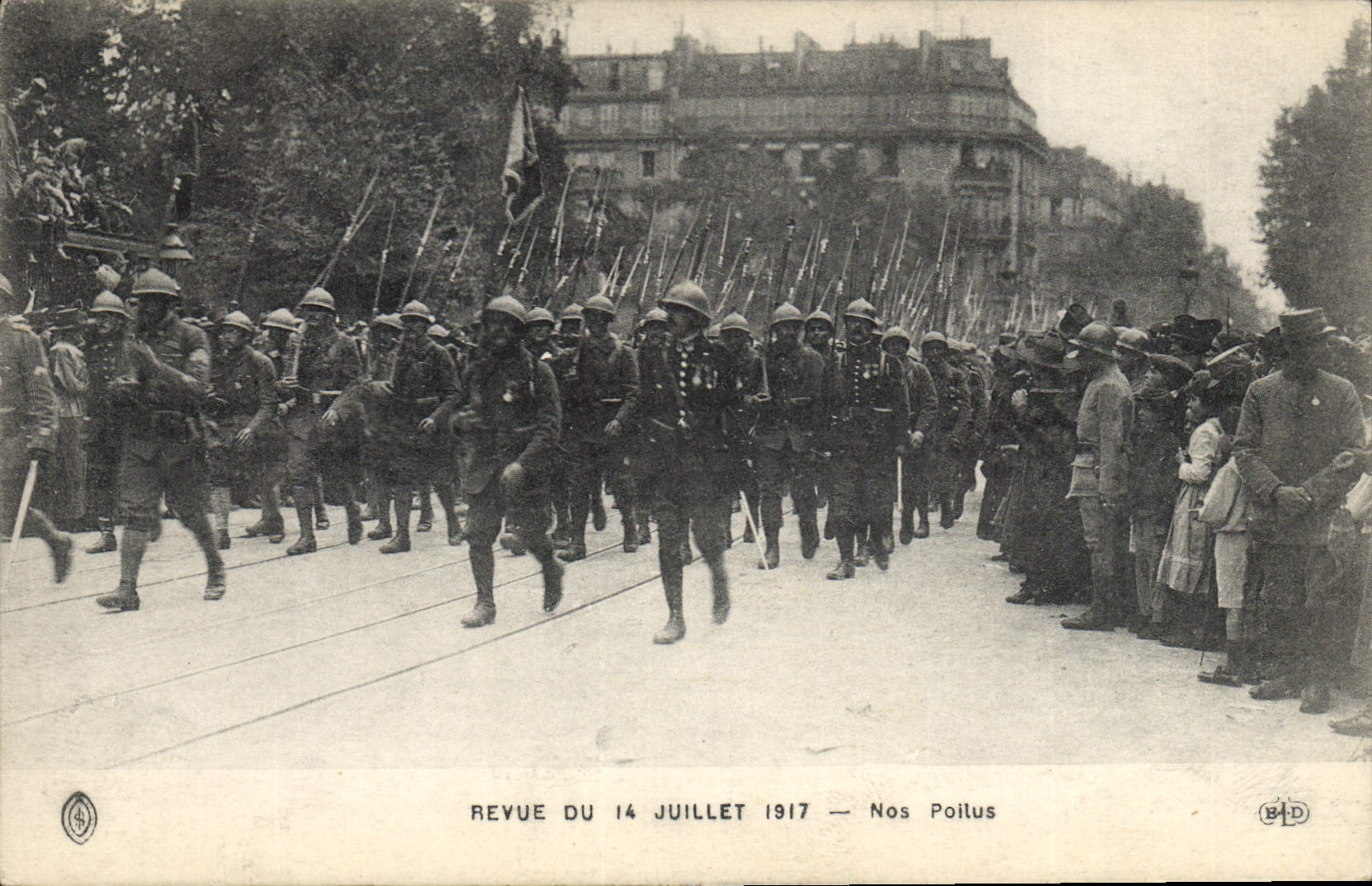 VINTAGE POSTCARD Militaria Re-examined of July 14th, 1917 Our hairy