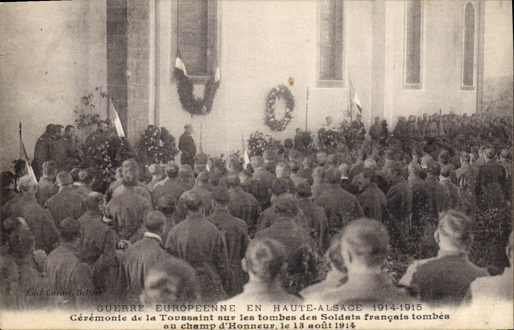 CPA Militaria Haute Alsace Ceremonie de la Toussaint sur les tombes des soldats francais tombes au champ d'honneur