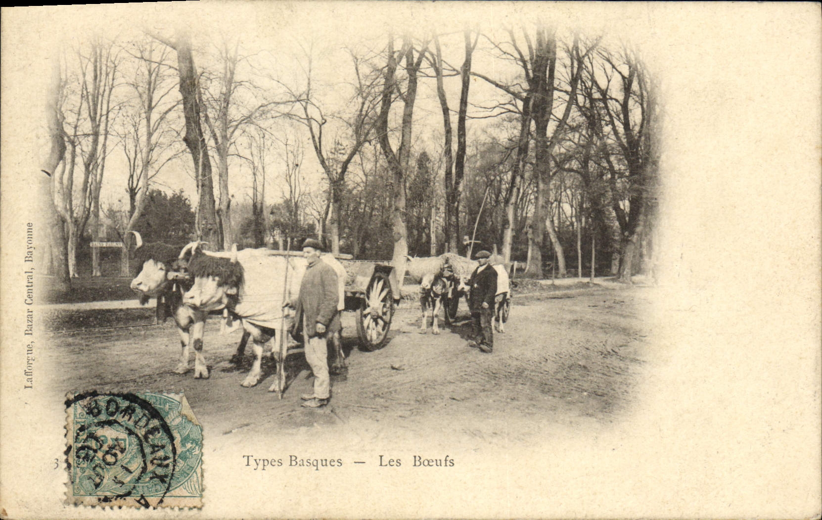 Bueyes vascos de los estándares del folklore de la POSTAL de la VENDIMIA