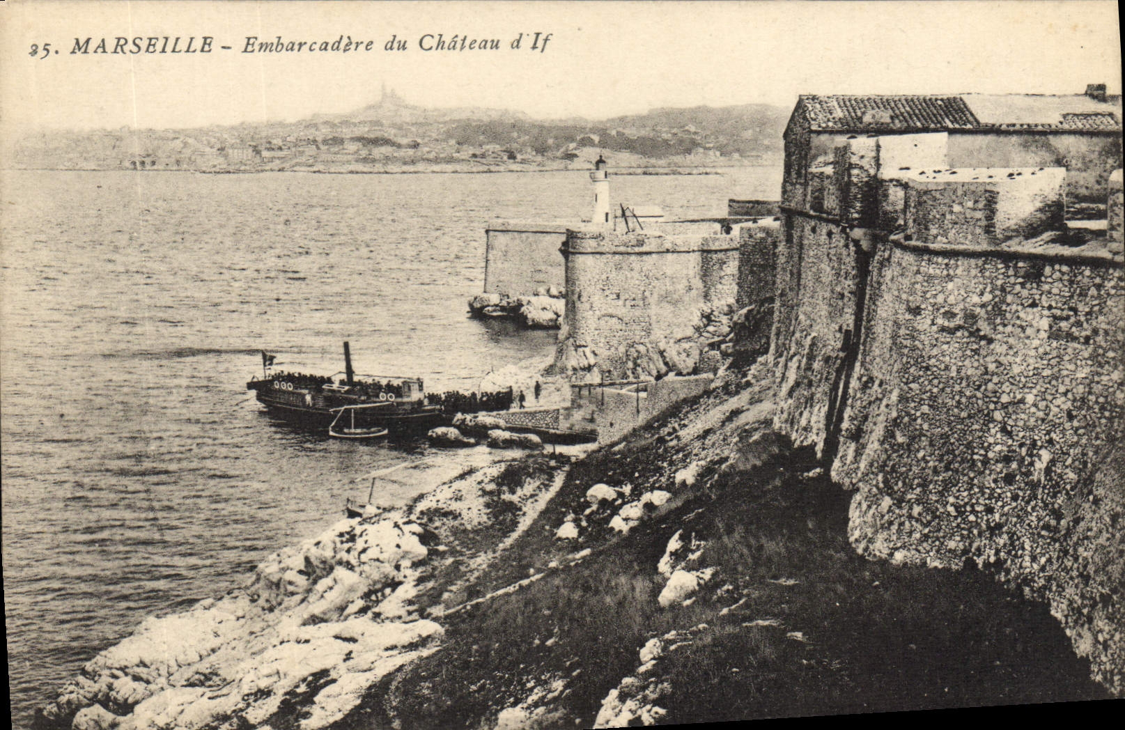 CPA Marseille Embarcadere du Chateau