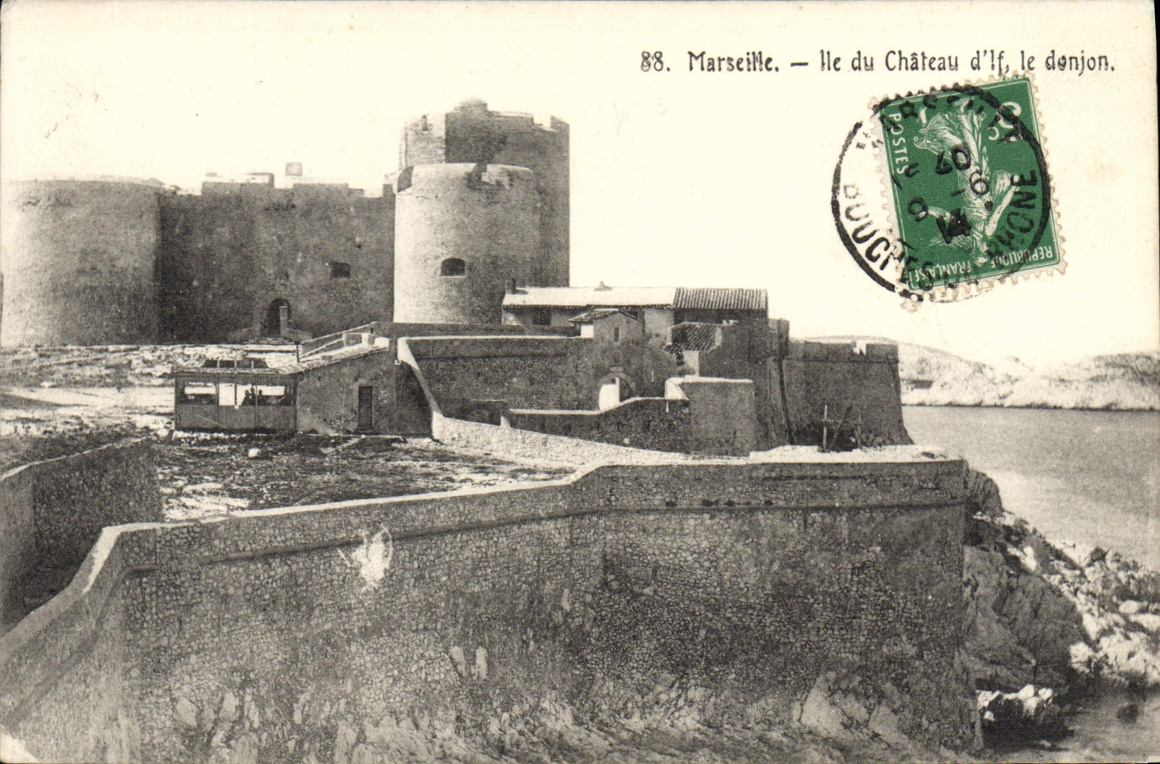 CPA Marseille Ile du Chateau d'If le Donjon