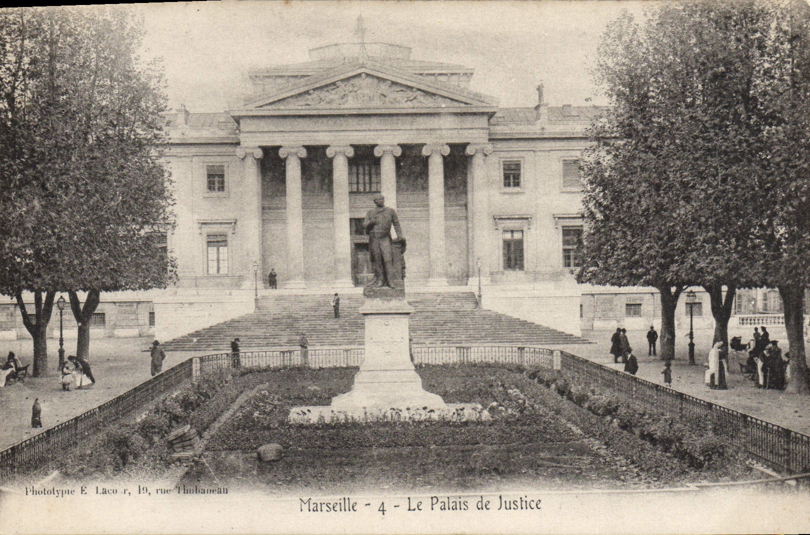 CPA Marseille Le Palais de Justice