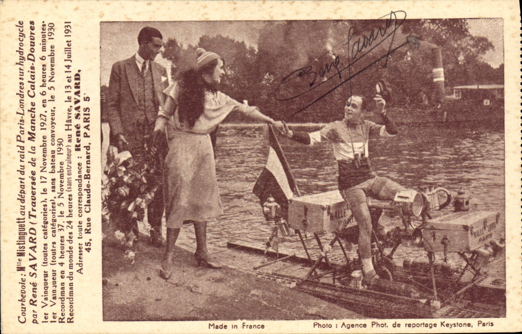 CPA Courbevoie Mlle Mistinguett au depart du raid Paris Londres hydrocycle par Rene Savard Calais Douvres Dedicacee TOP
