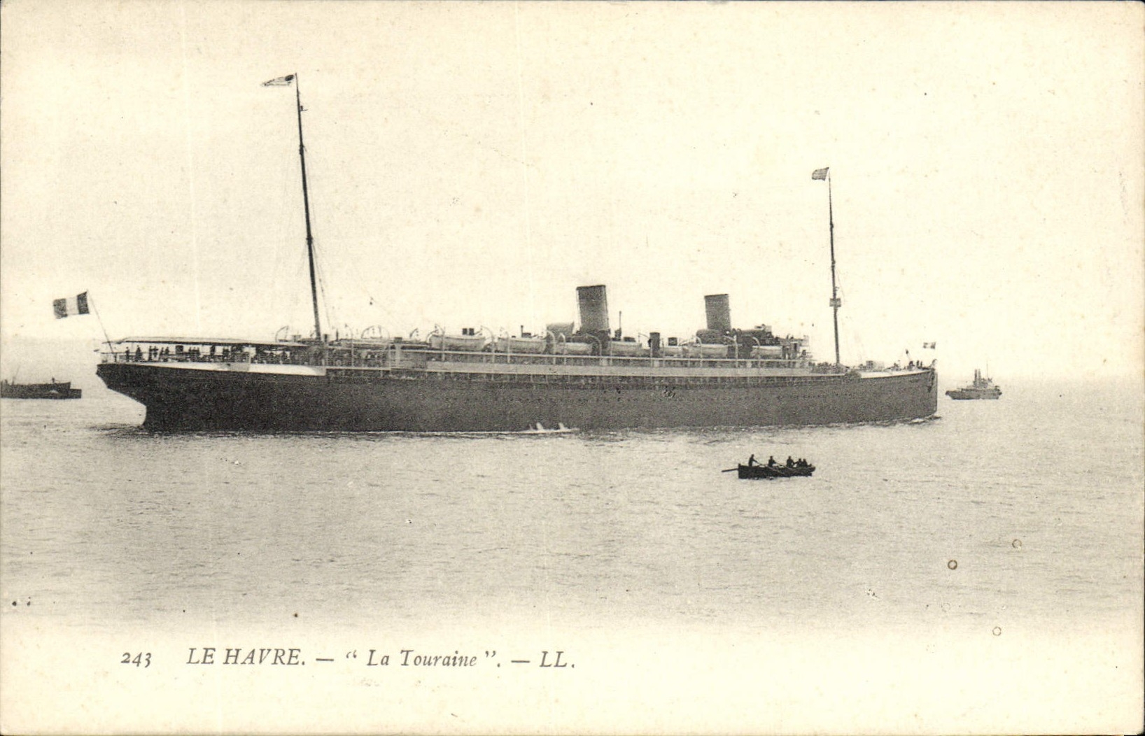CPA Bateau Paquebot Le Havre La Touraine