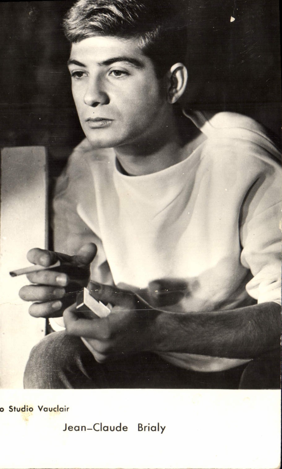 CPM Cinema Jean-Claude Brialy Cigarette Tabac