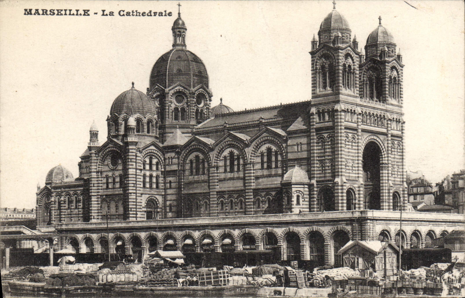CPA Marseille La Cathedrale