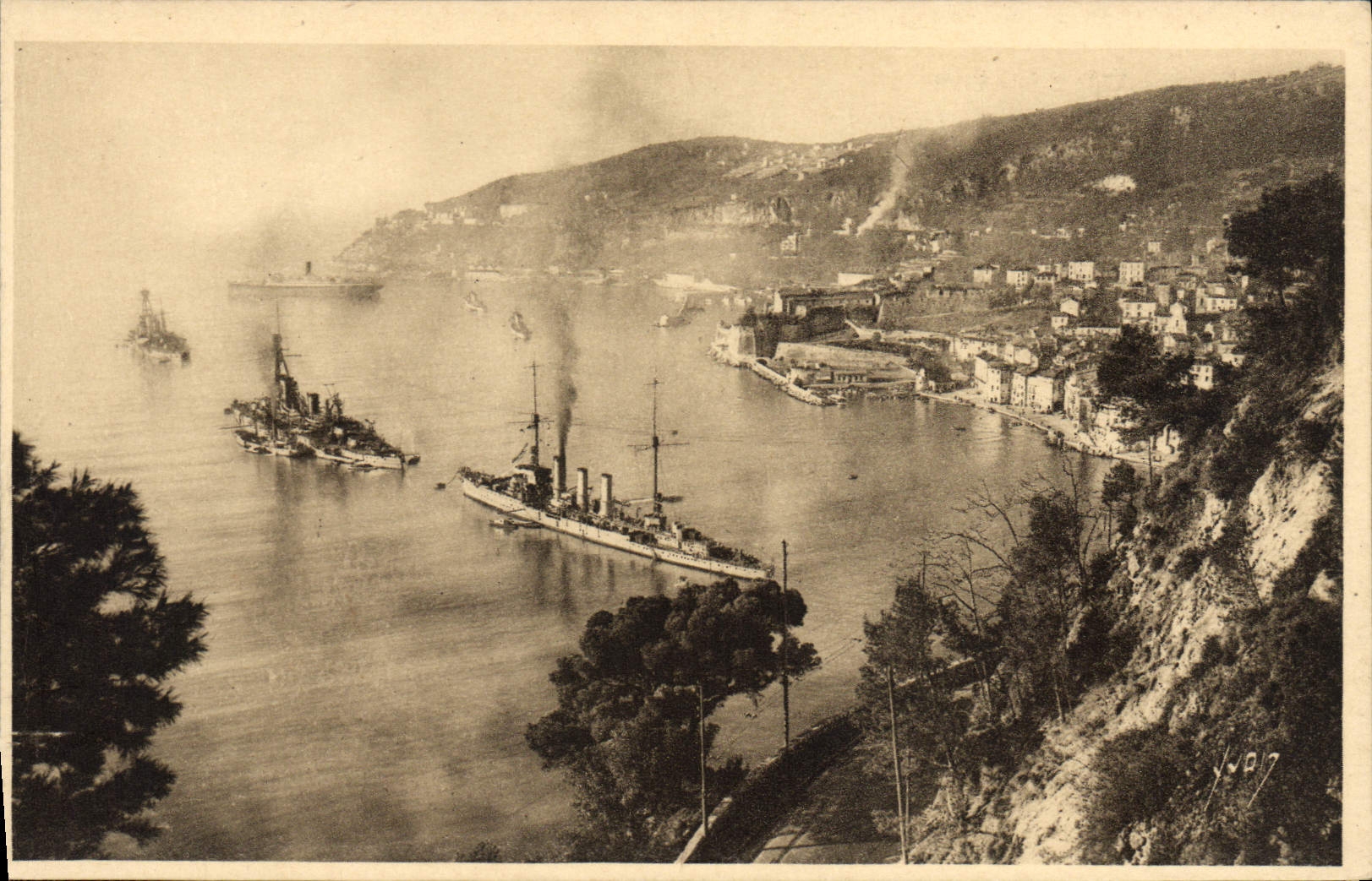 CPA Villefranche La Rade Bateaux