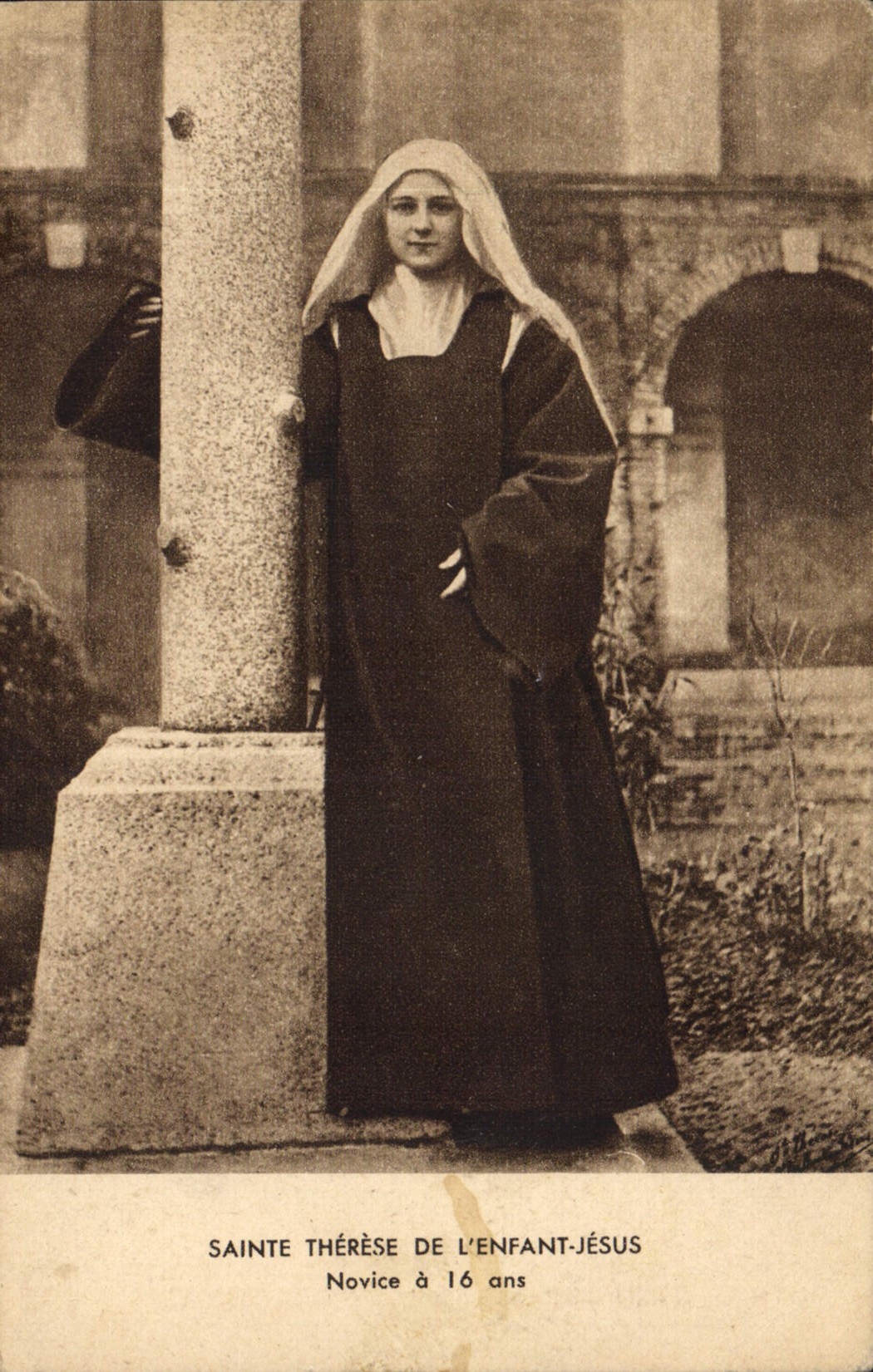 VINTAGE POSTCARD Sainte Therese of the Child Jesus Novice is 16 years old