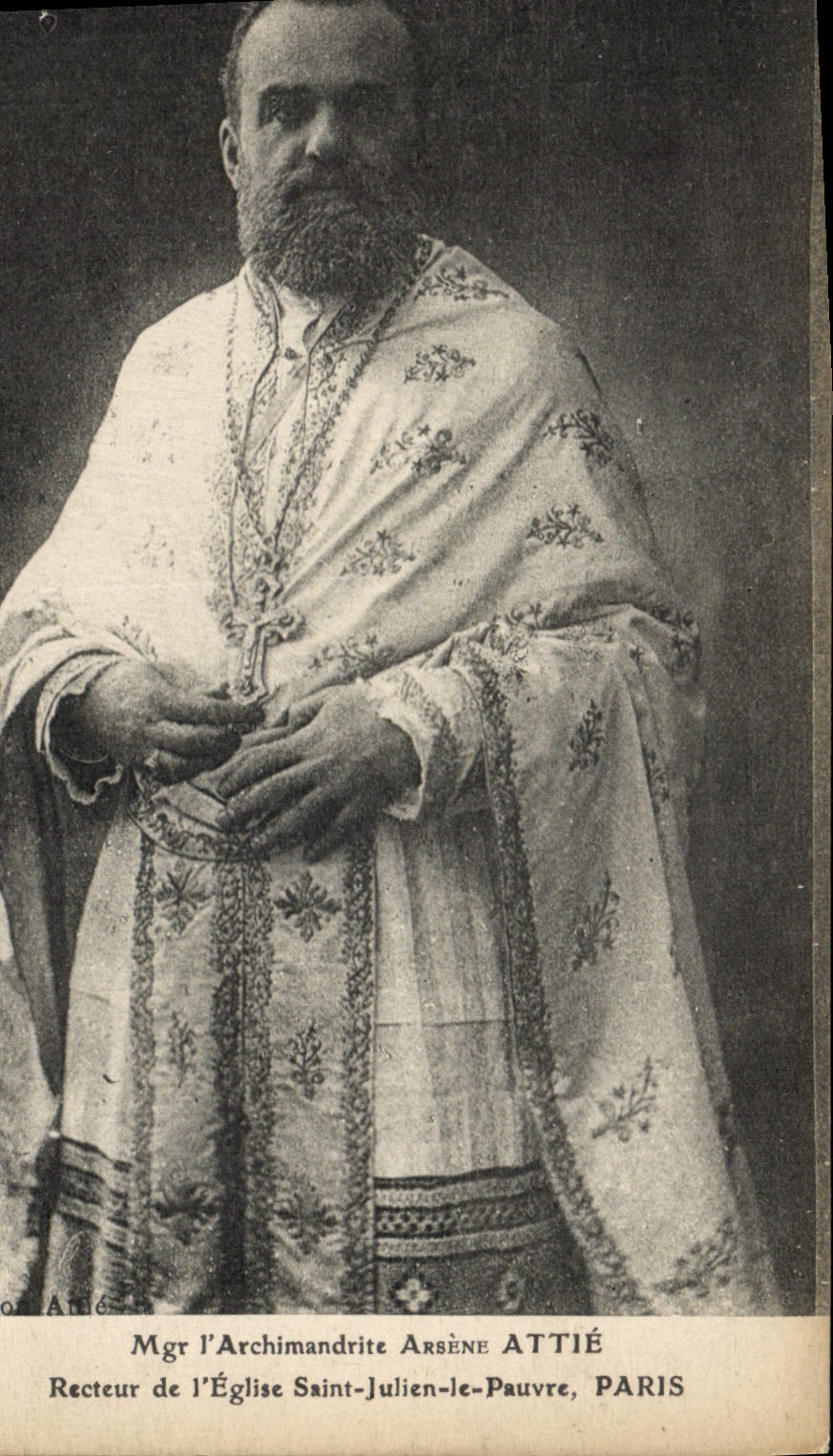 CPA Mgr l'Archimandrite Arsene Attie Recteur de l'eglise Saint Julien le Pauvre Paris 