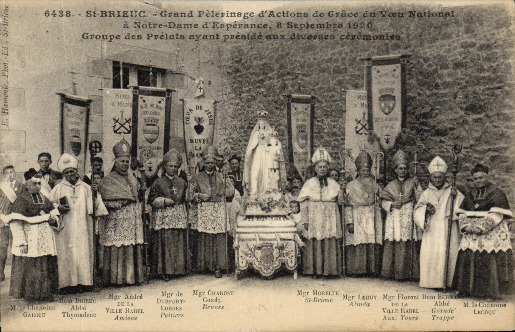 VINTAGE POSTCARD St Brieuc Grand pilgrimage of actions of Thanks to the national Wish has Notre Dame d' Esperance Groups prelates