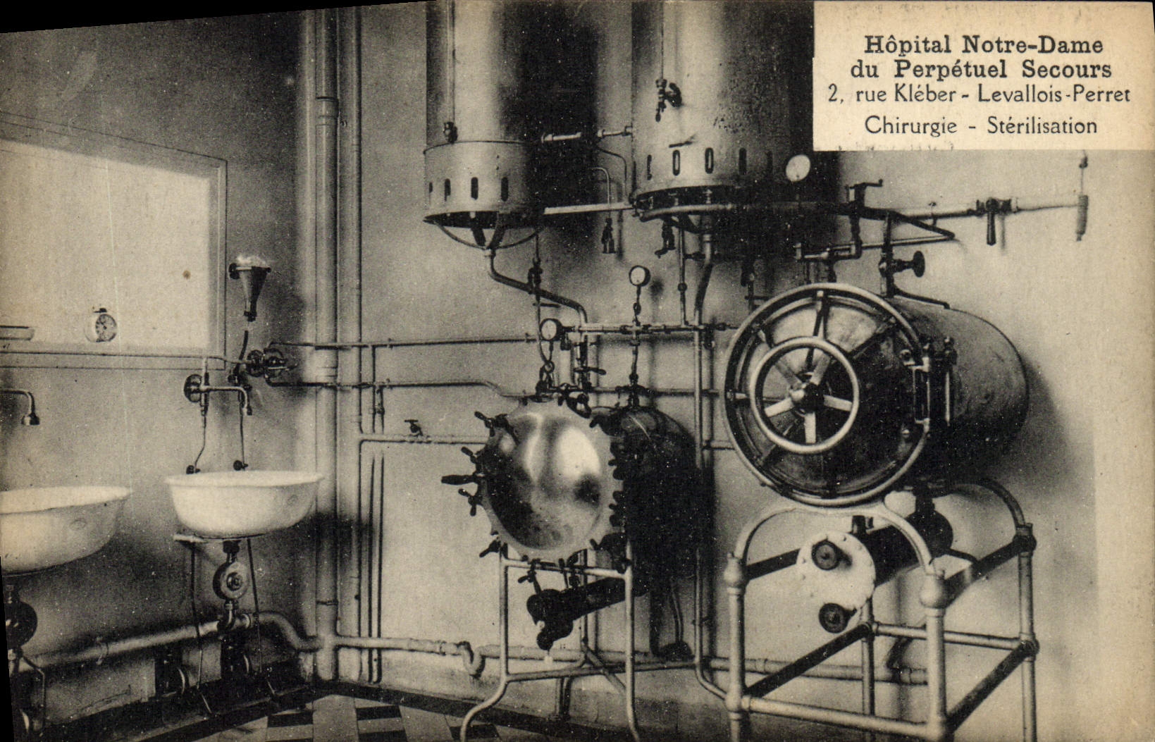 VINTAGE POSTCARD Notre Dame Hospital of the perpetual Help Street Kleber Levallois Perret Surgery Sterilization