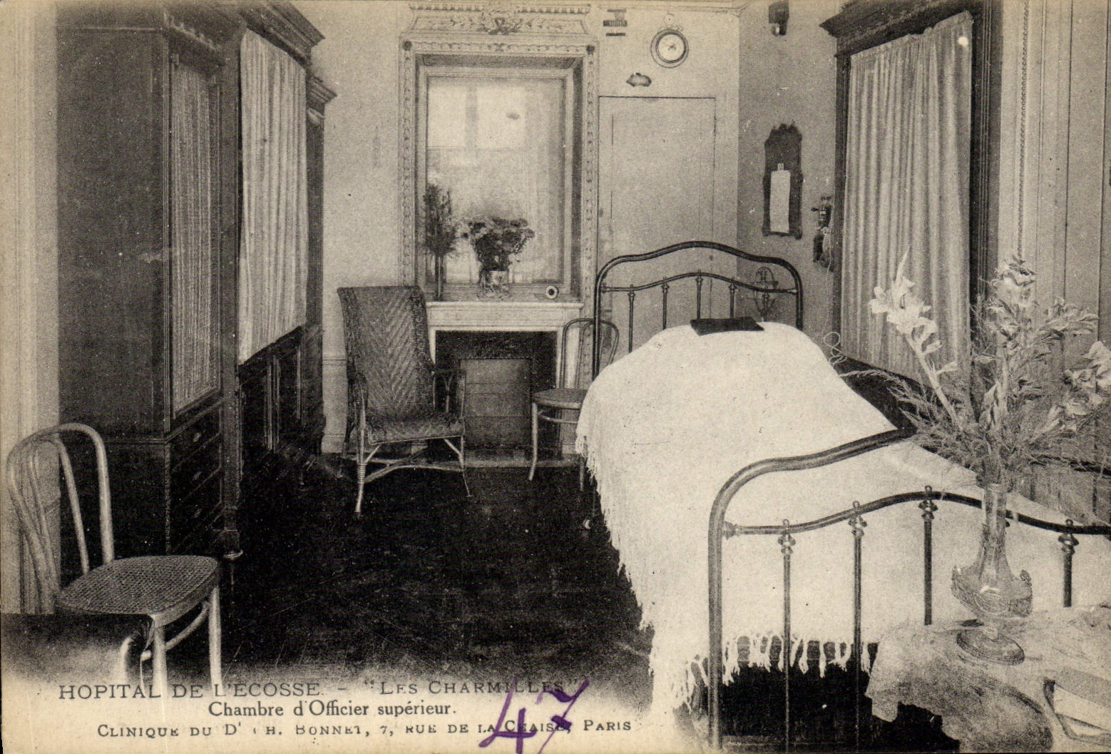 VINTAGE POSTCARD Hopital of Scotland Chambre of Grands officer wound Clinique of Dr. Bonnet Street of the Chair Paris Infirmiere