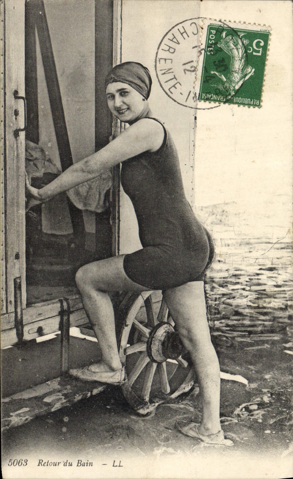 CPA Retour du bain Natation