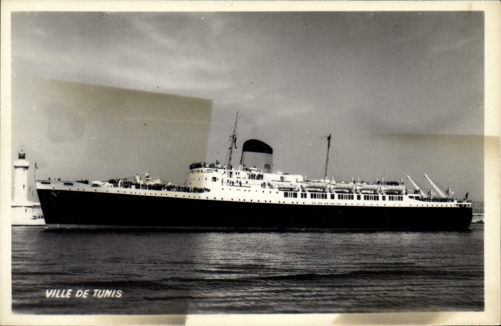 CPM Bateau Paquebot Ville de Tunis