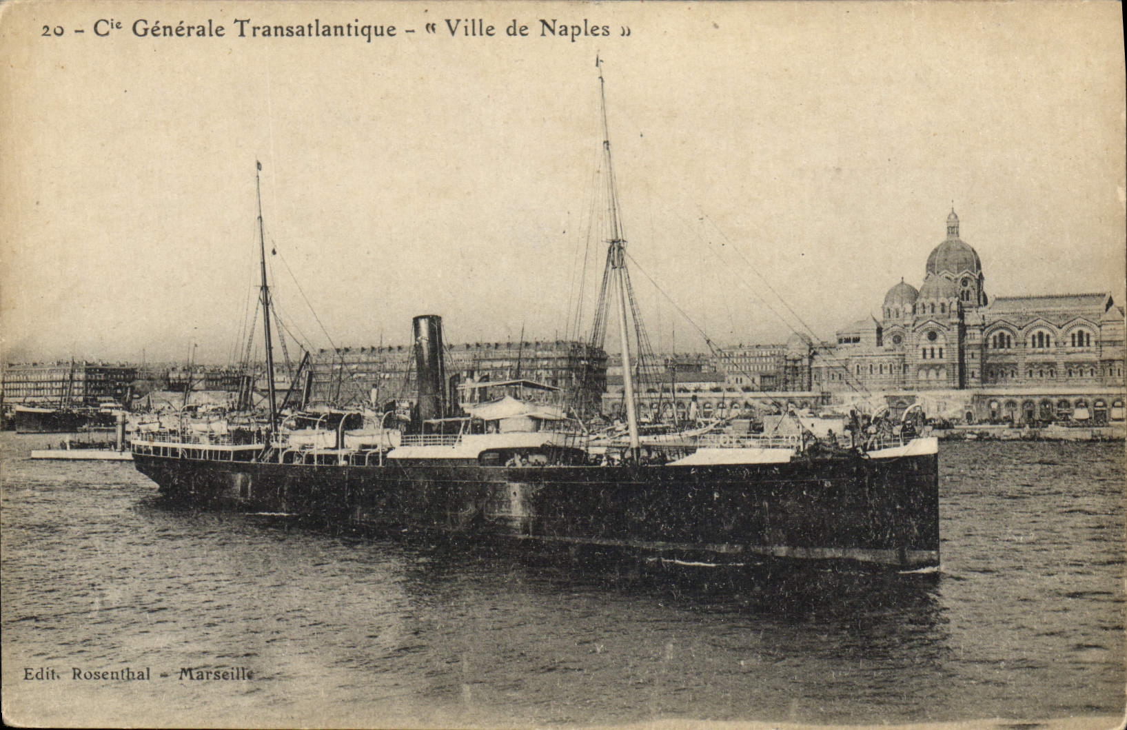 CPA Bateau Paquebot Cie Gle Transatlantique Ville de Naples 
