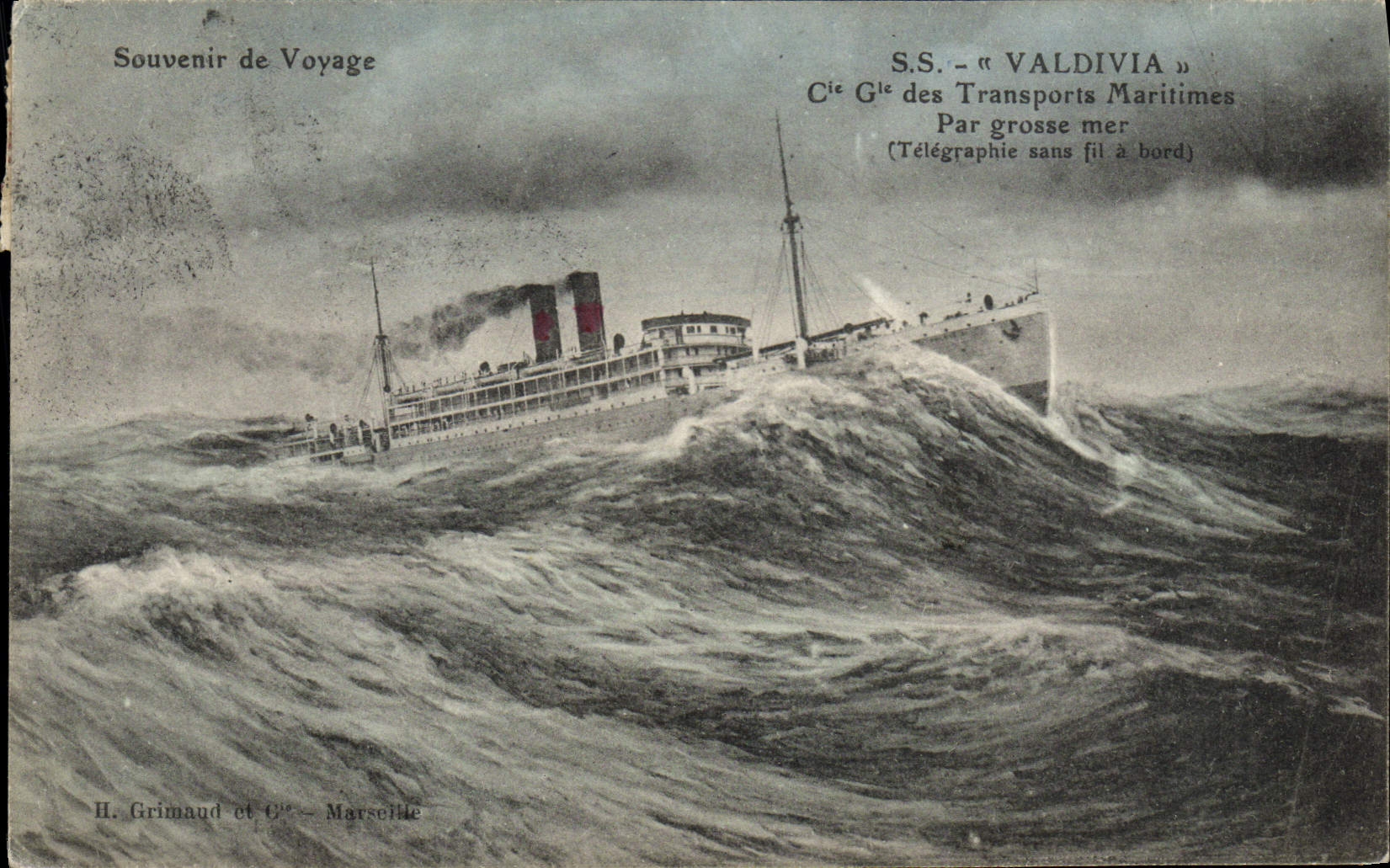 VINTAGE POSTCARD Boat Steamer S Valdivia Co Gle of the Maritime transport