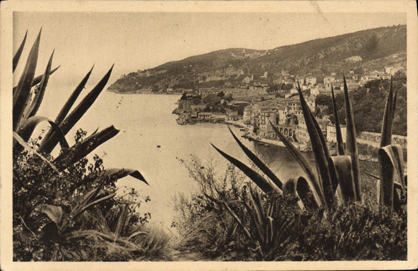 CPA Villefranche sur Mer Coucher de soleil sur la rade Bateau