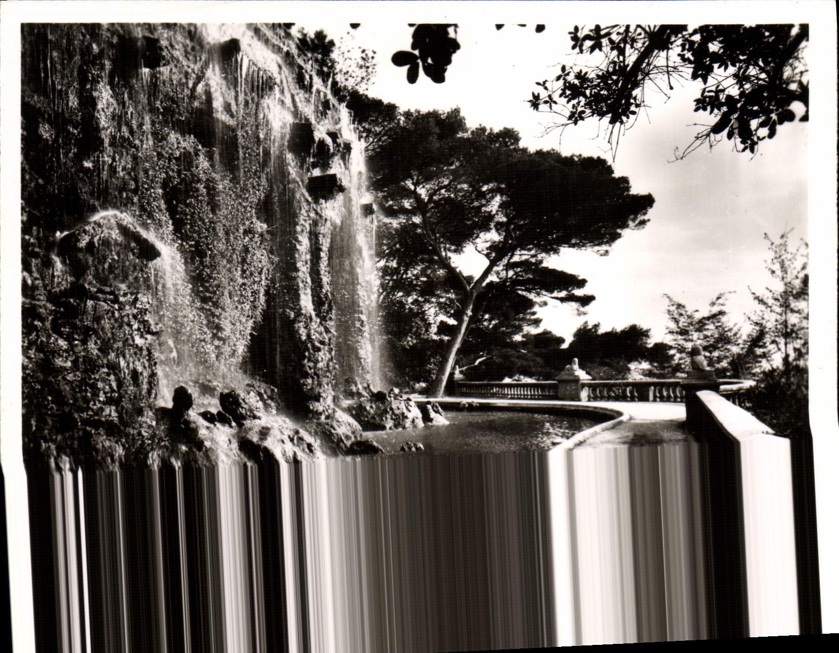 MODERN CARD Nice the cascade of the castle