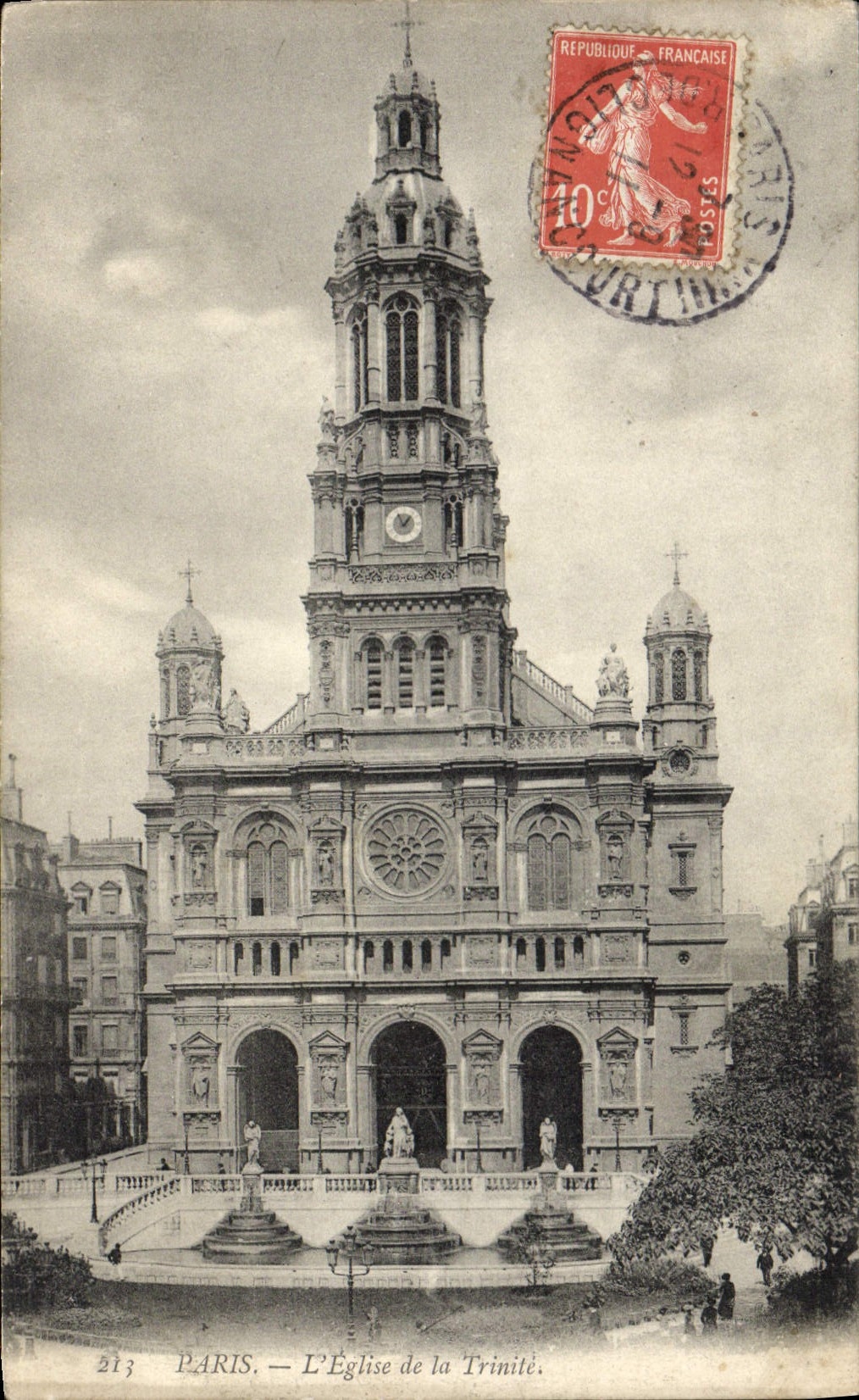 CPA Paris L'Eglise de la Trinite