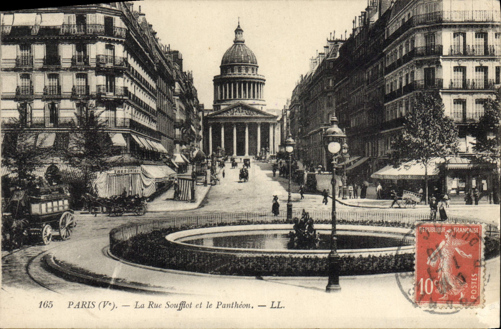 CPA Paris La Rue Soufflot et le Pantheon