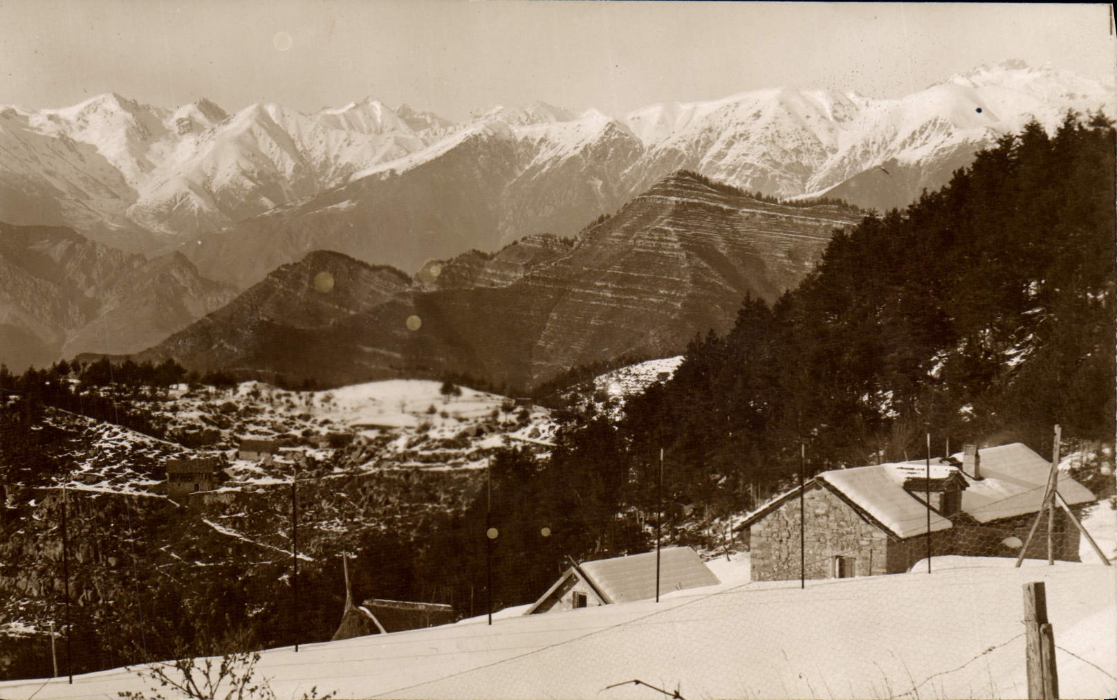 VINTAGE POSTCARD Peira Undermined the alpine range