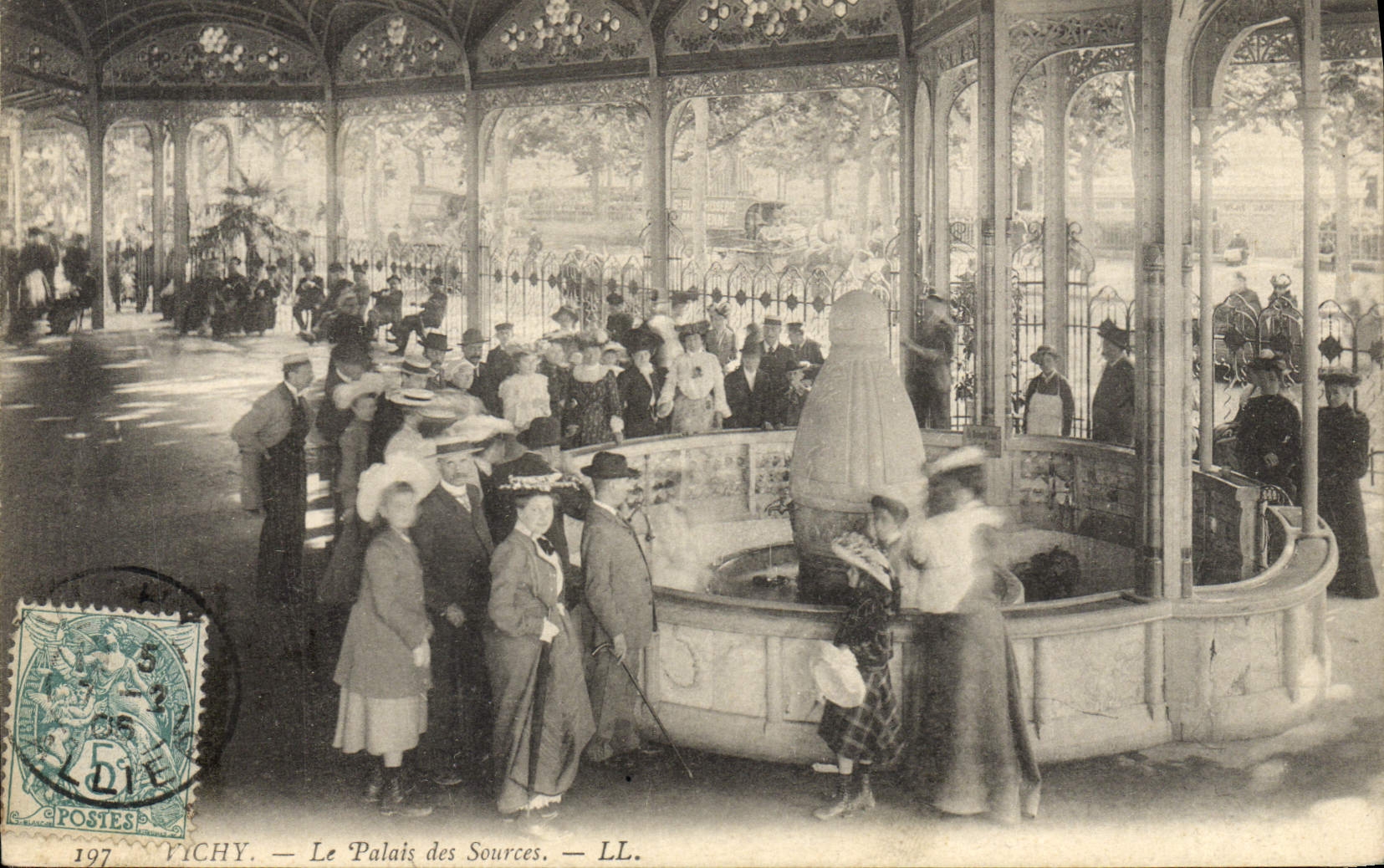 VINTAGE POSTCARD Vichy Hydrotherapy the palate of the sources