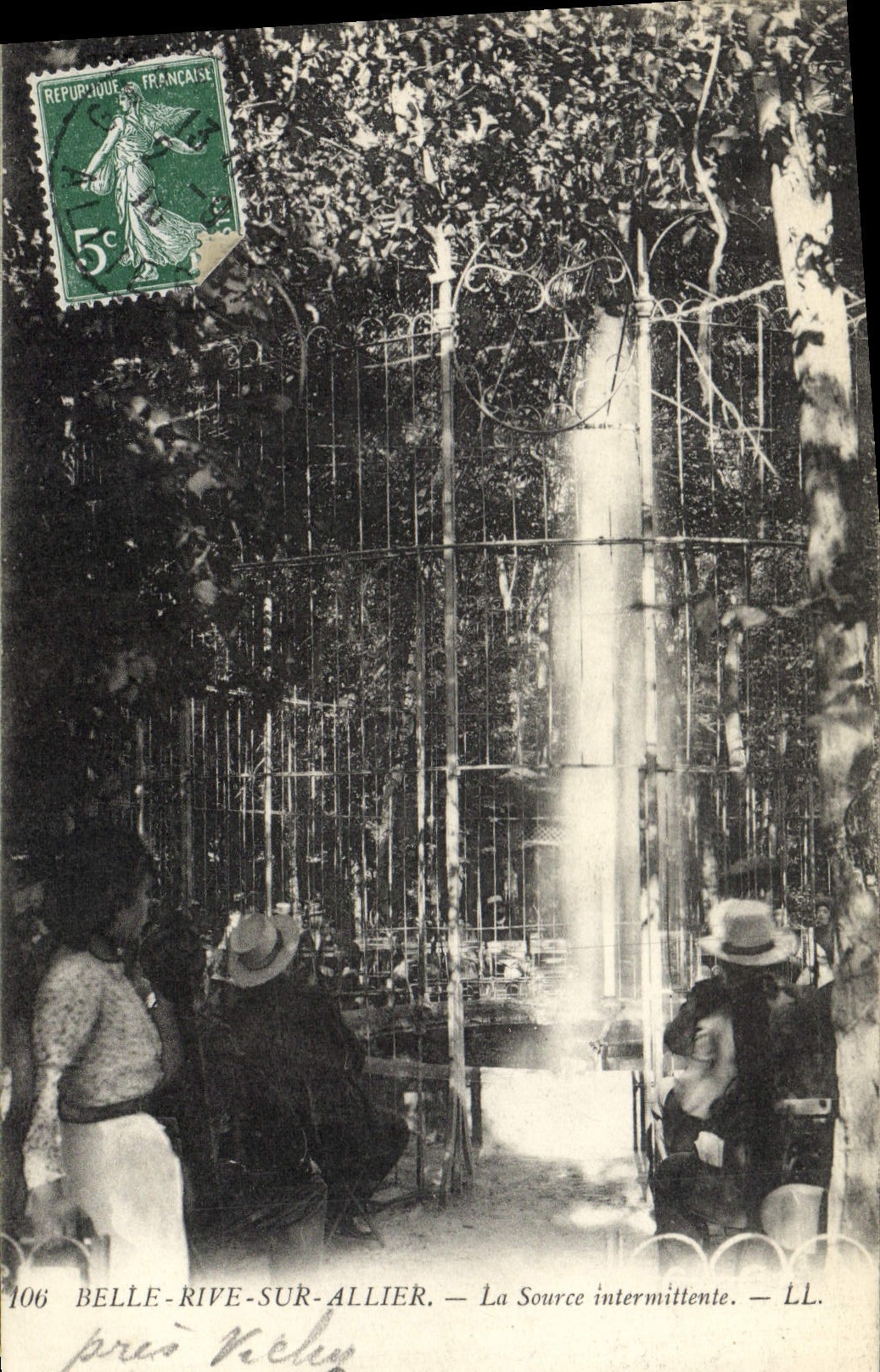 VINTAGE POSTCARD Hydrotherapy Beautiful Bank on Allier the intermittent source