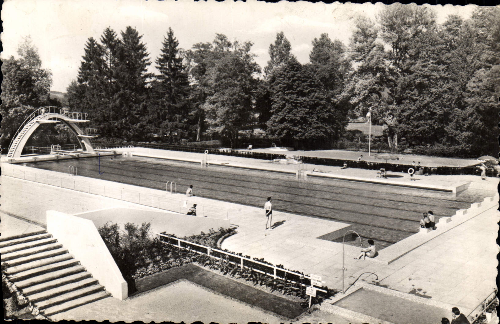VINTAGE POSTCARD Vittel the Olympic swimming pool Swimming