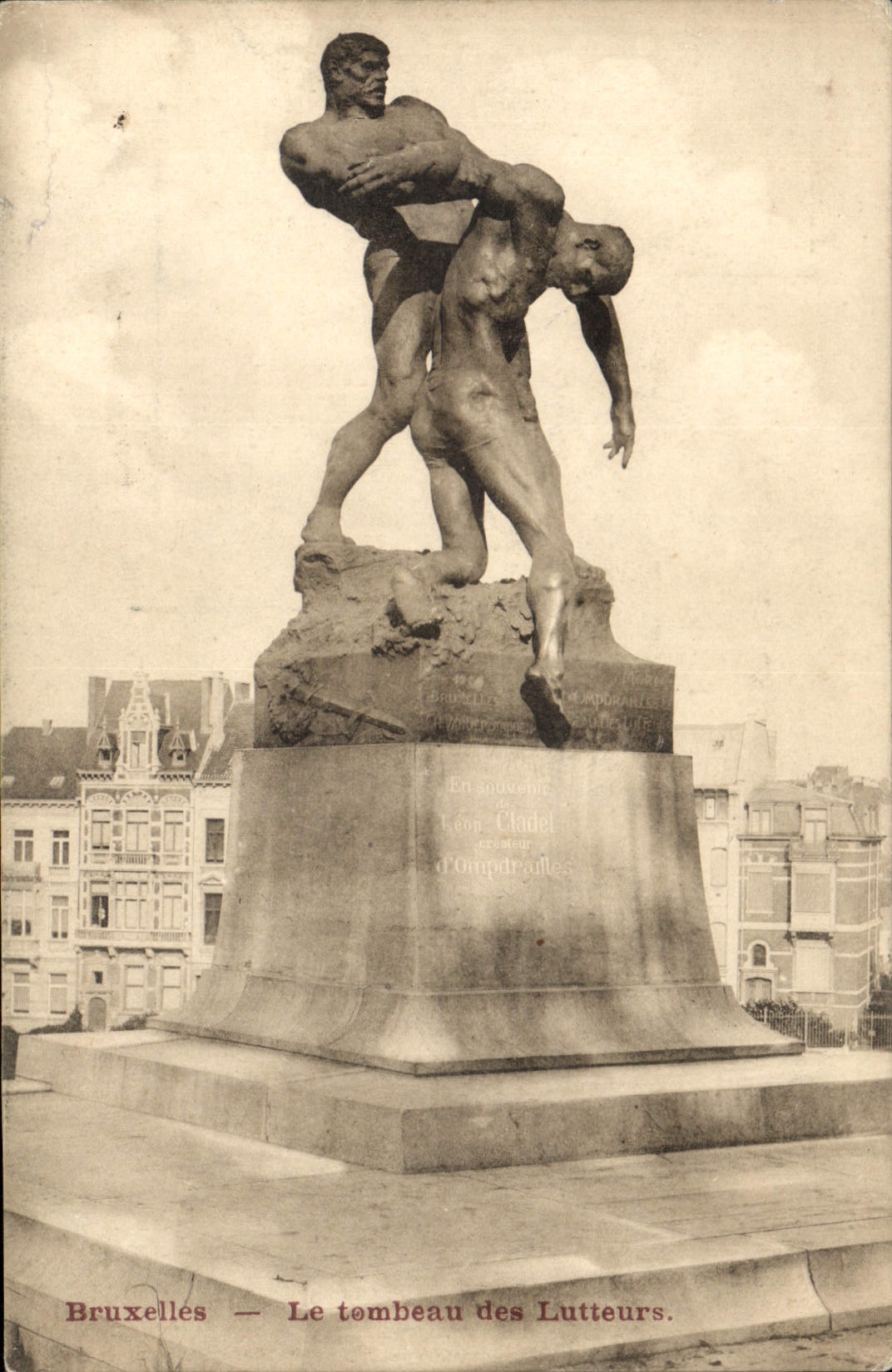 CPA Bruxelles Le tombeau des lutteurs Lutte 