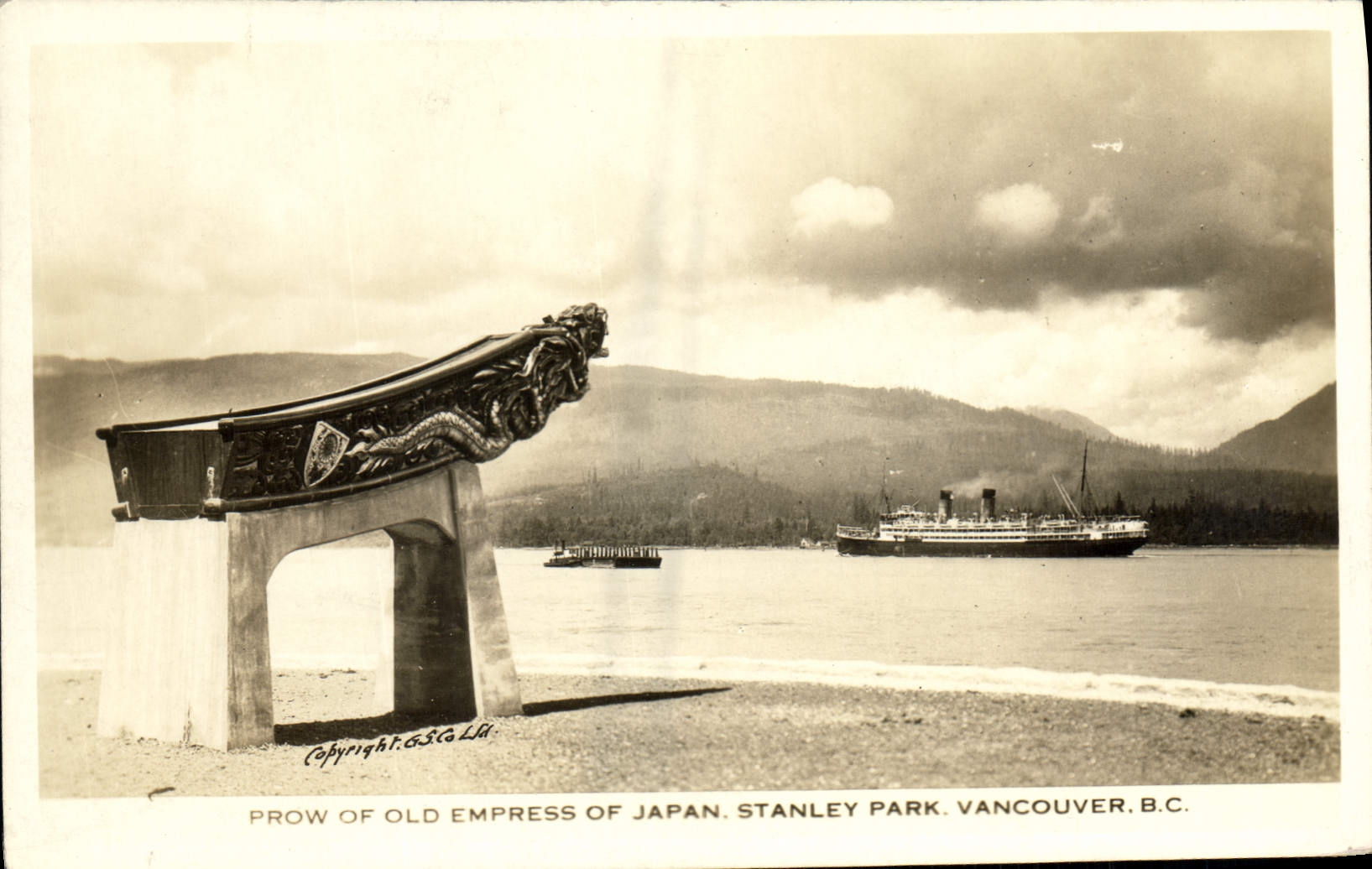 CPA Bateau Paquebot Prow of old empress of Japan Stanley park Vancouver BC
