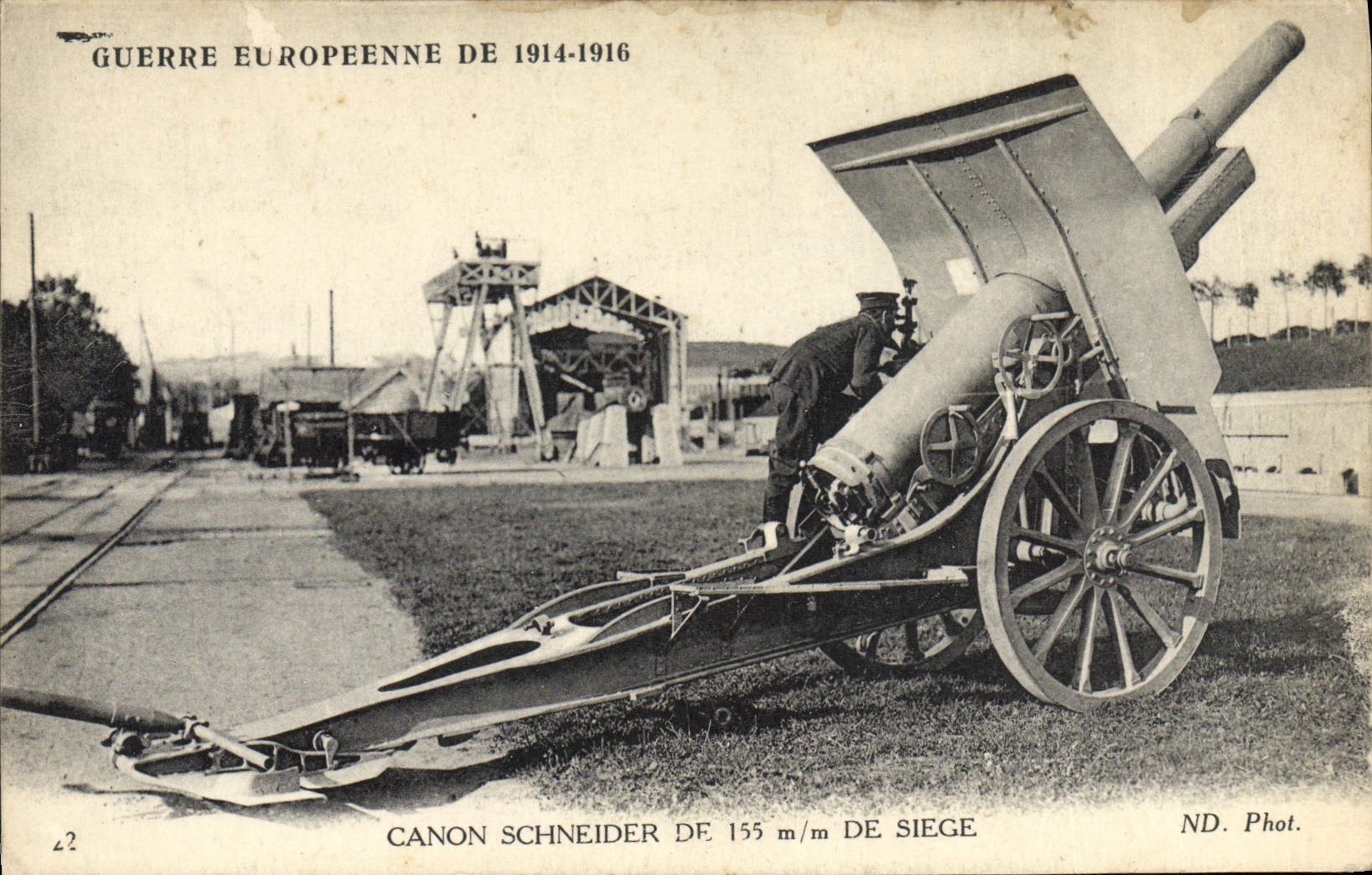 VINTAGE POSTCARD Militaria Canon Schneider of 155 mm seat