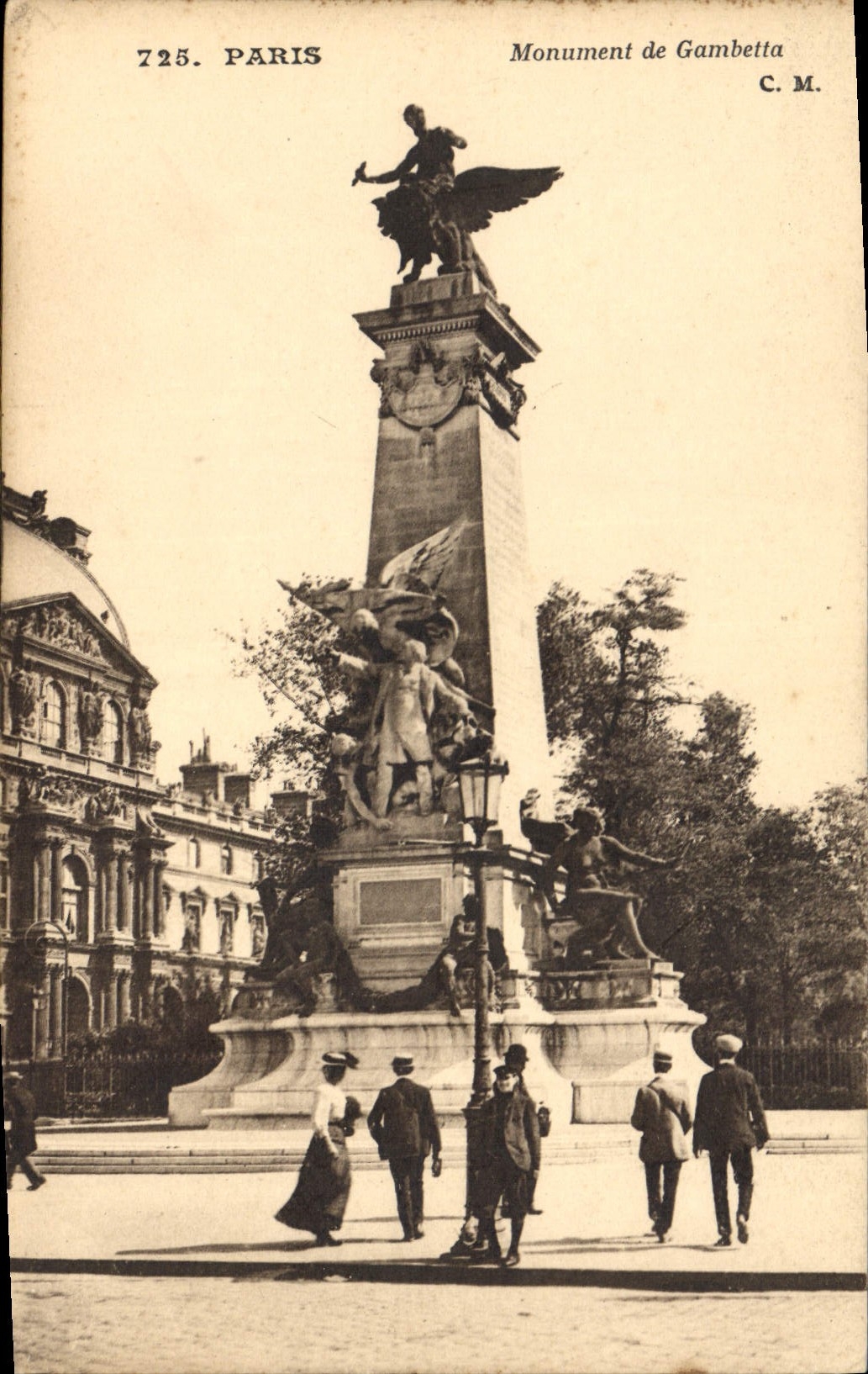 CPA Paris Le Louvre Monument de Gambetta