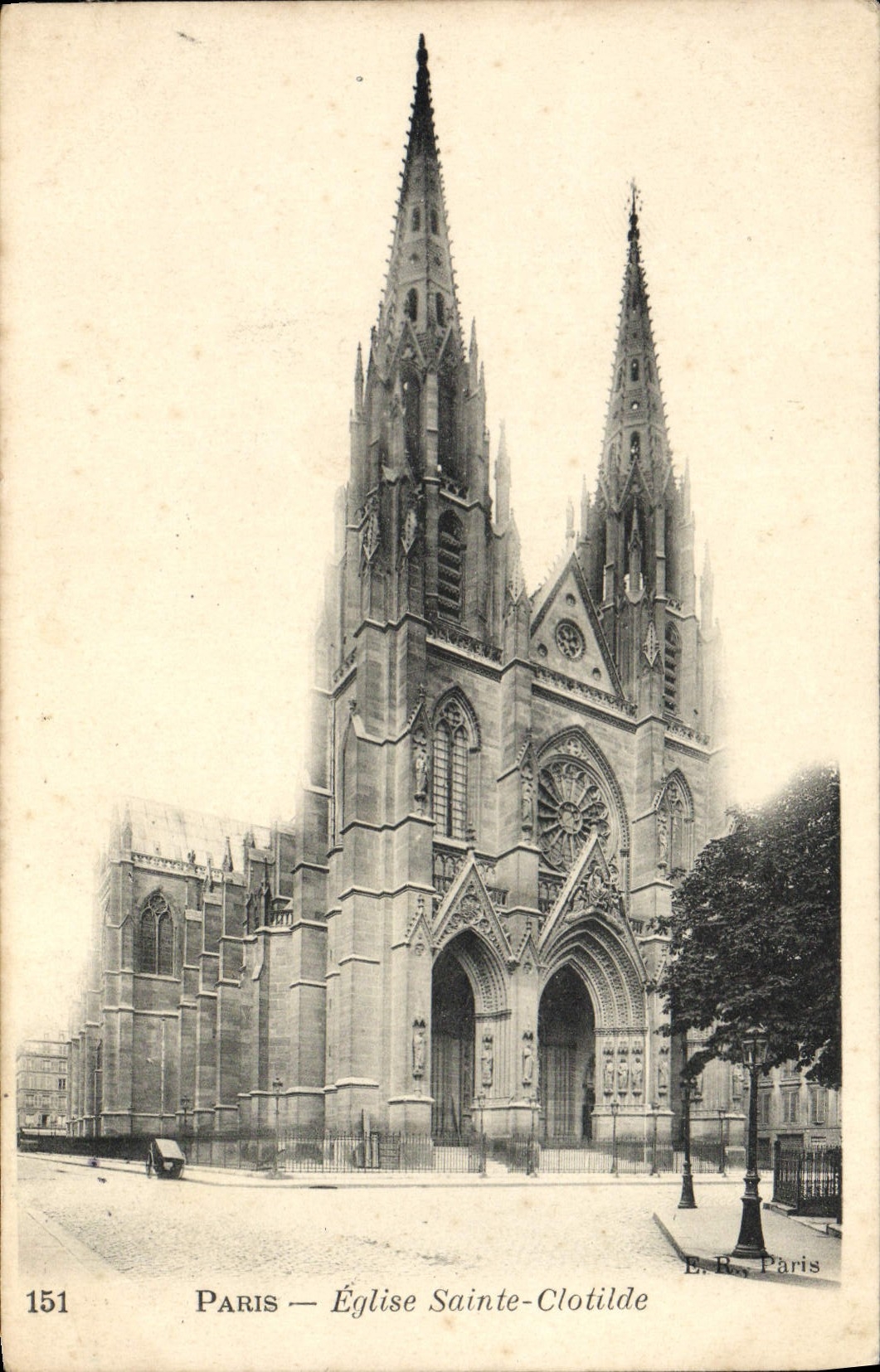 VINTAGE POSTCARD Paris Church Saint Clotilde