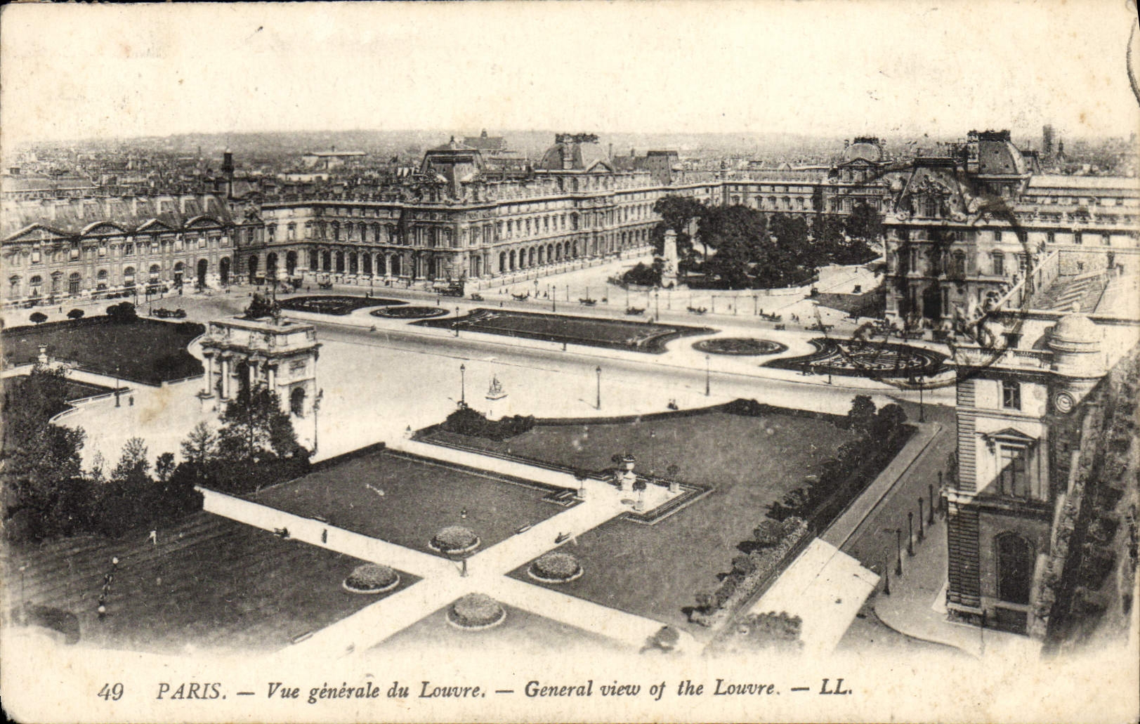 CPA Paris Vue Generale du Louvre 